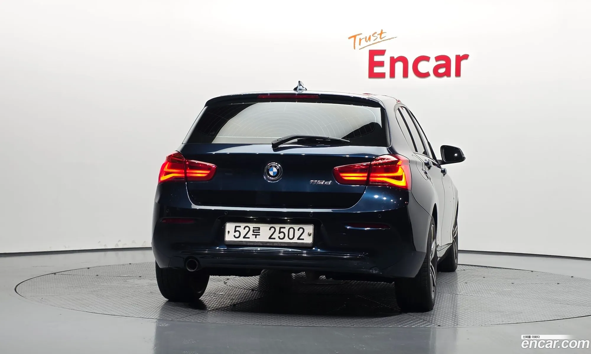 BMW 1 Series 2017 WBA1S5103HV806078 — 3