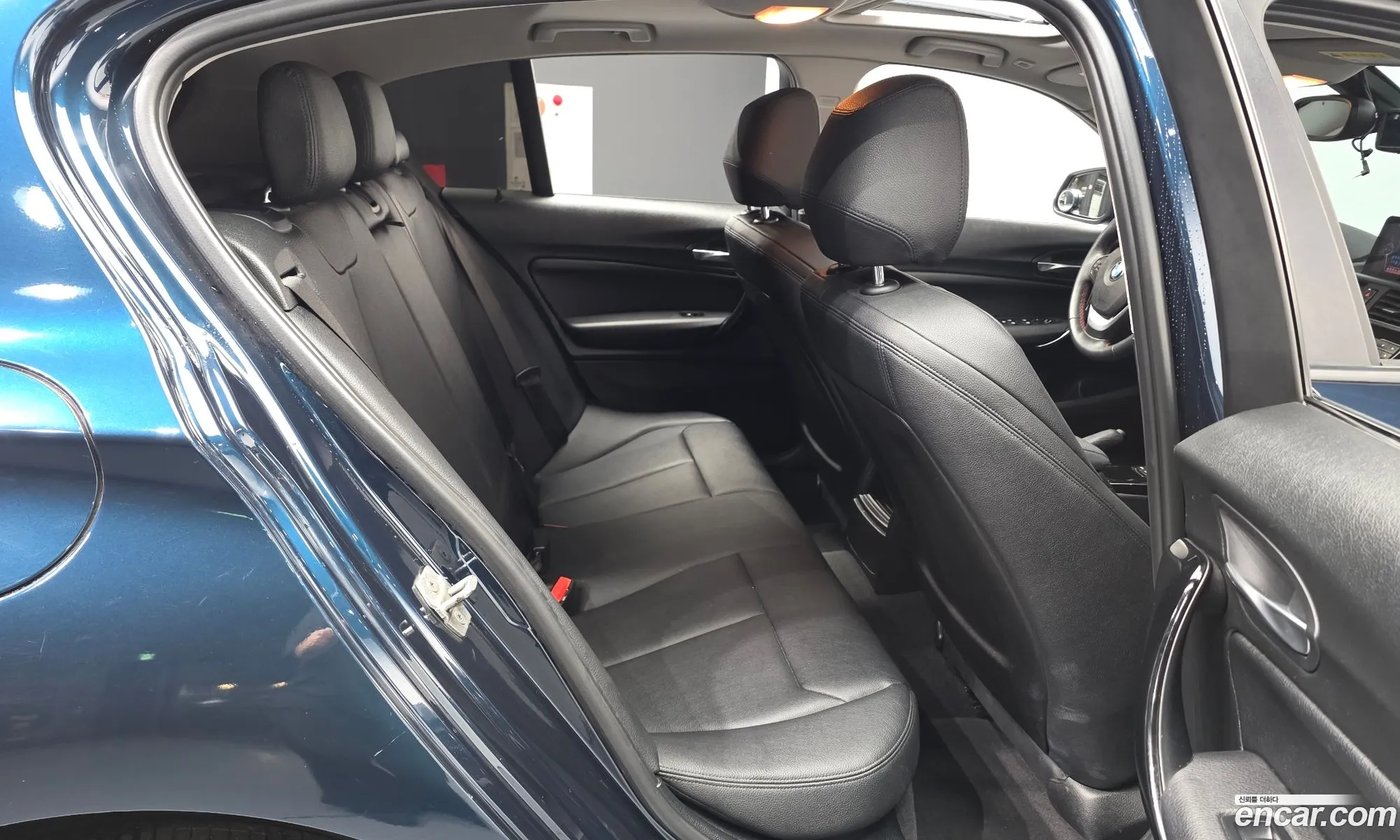 BMW 1 Series 2017 WBA1S5103HV806078 — 19