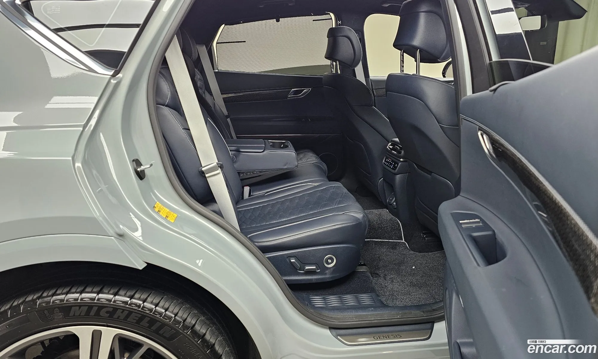 Genesis GV80 Coupe 2024 KMTHF61CDRU180975 — 30
