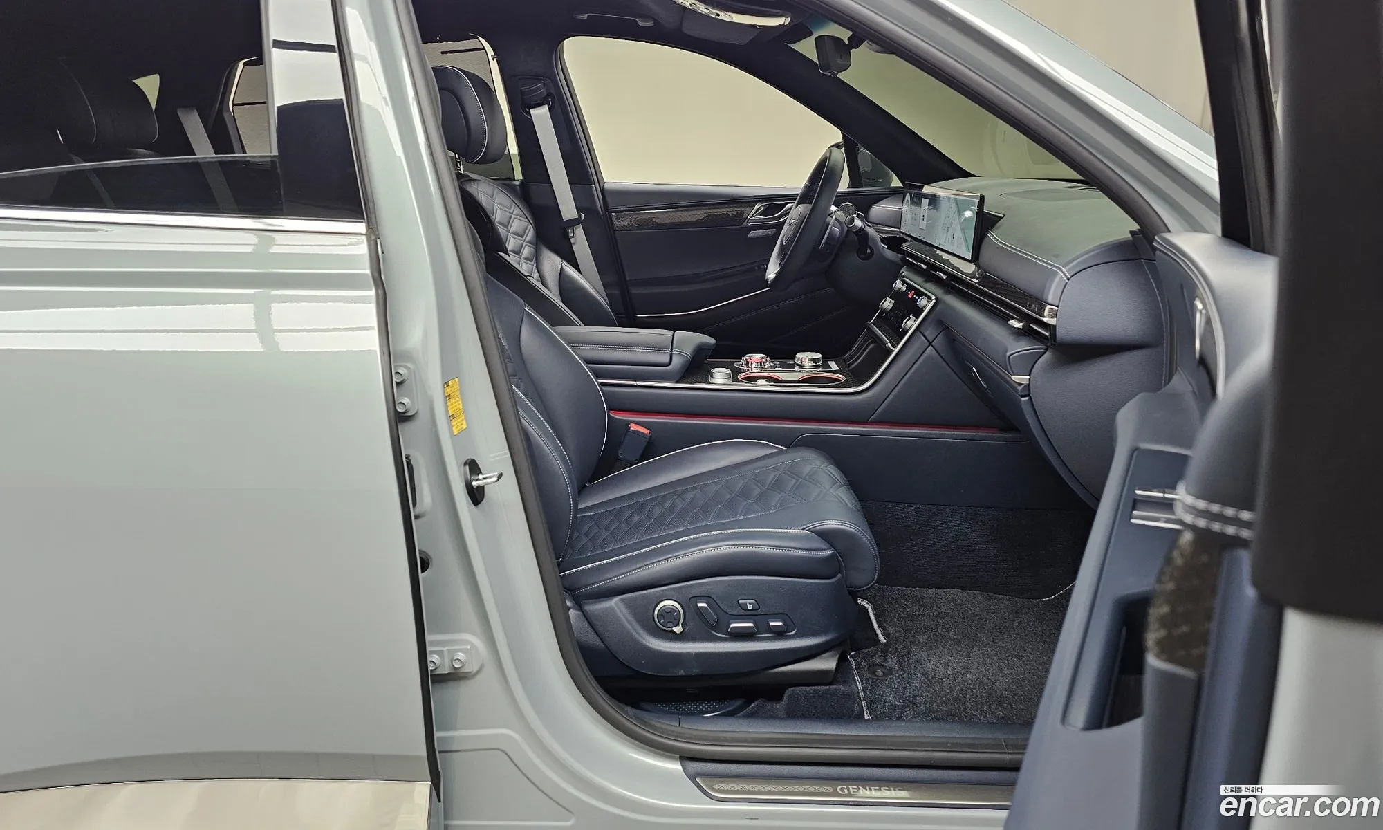 Genesis GV80 Coupe 2024 KMTHF61CDRU180975 — 17