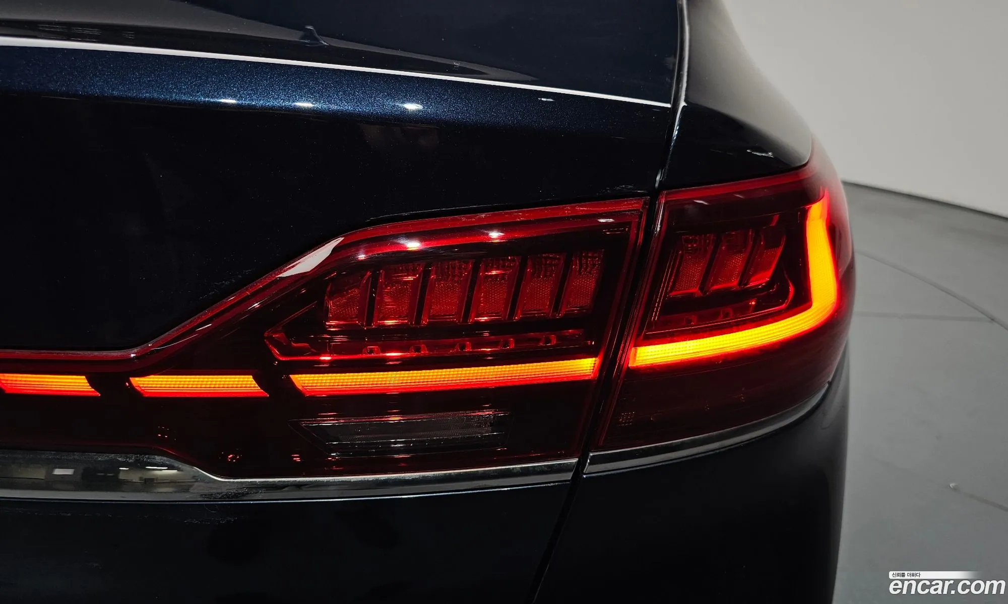 Kia K7 Premier 2020 — 31