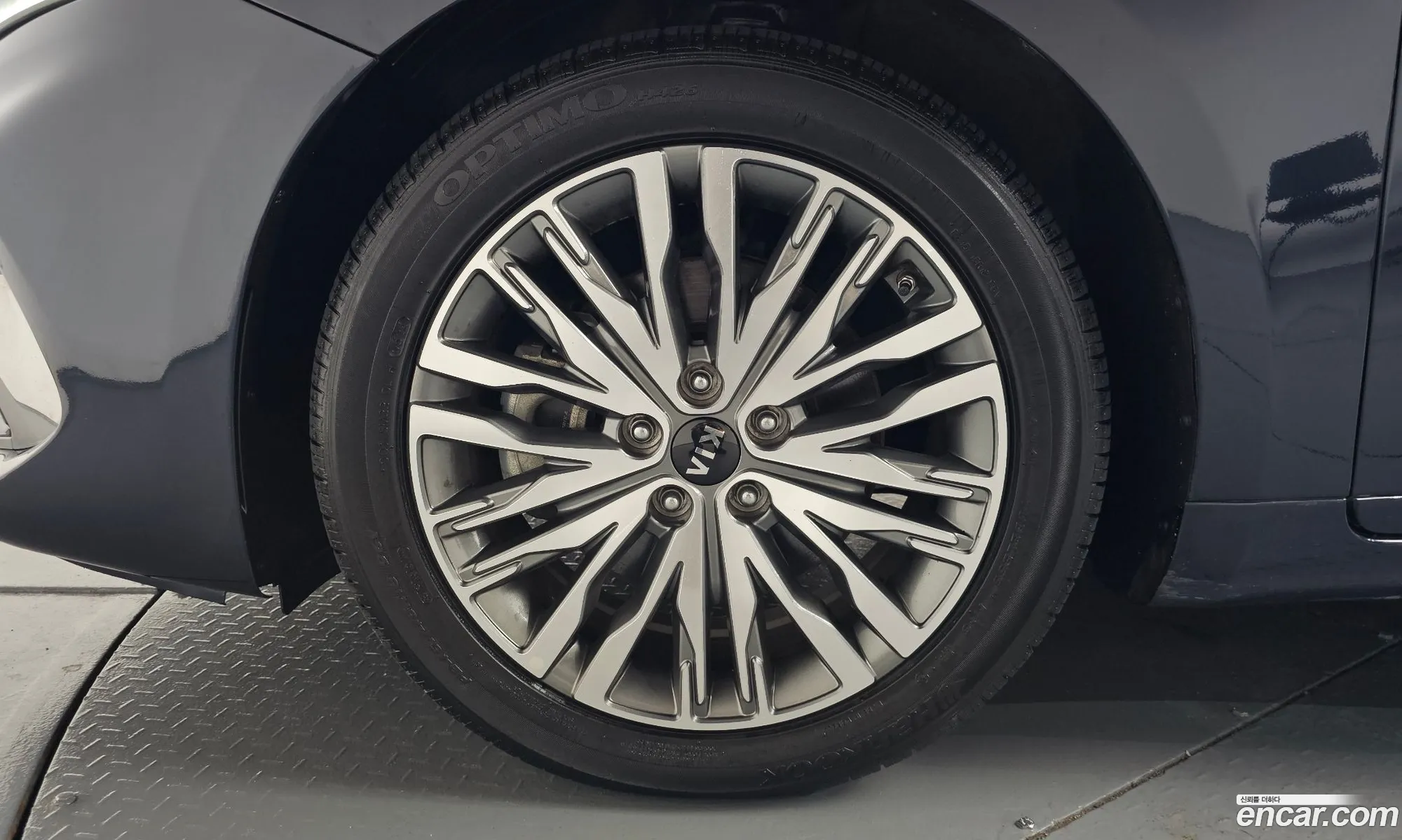 Kia K7 Premier 2020 — 25