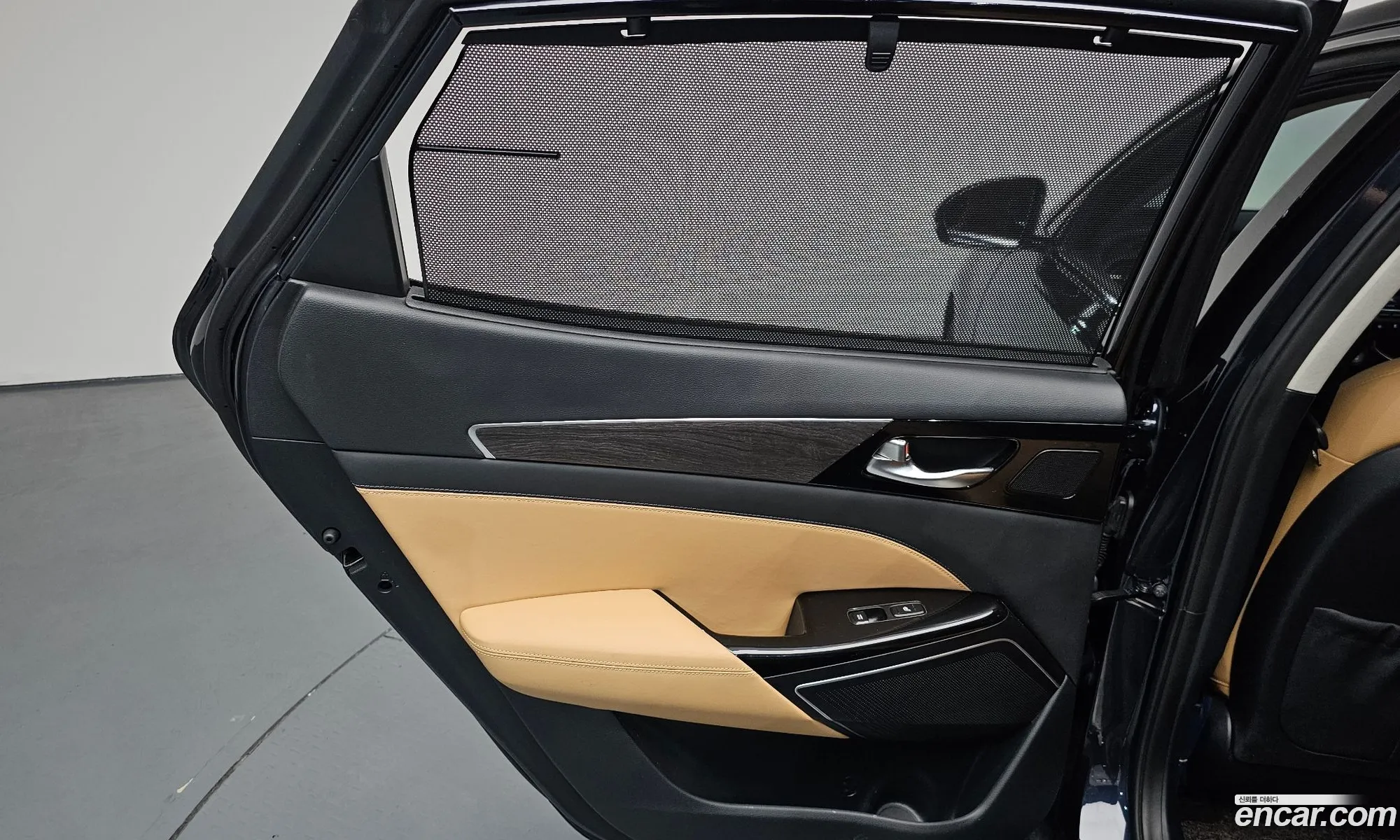Kia K7 Premier 2020 — 10