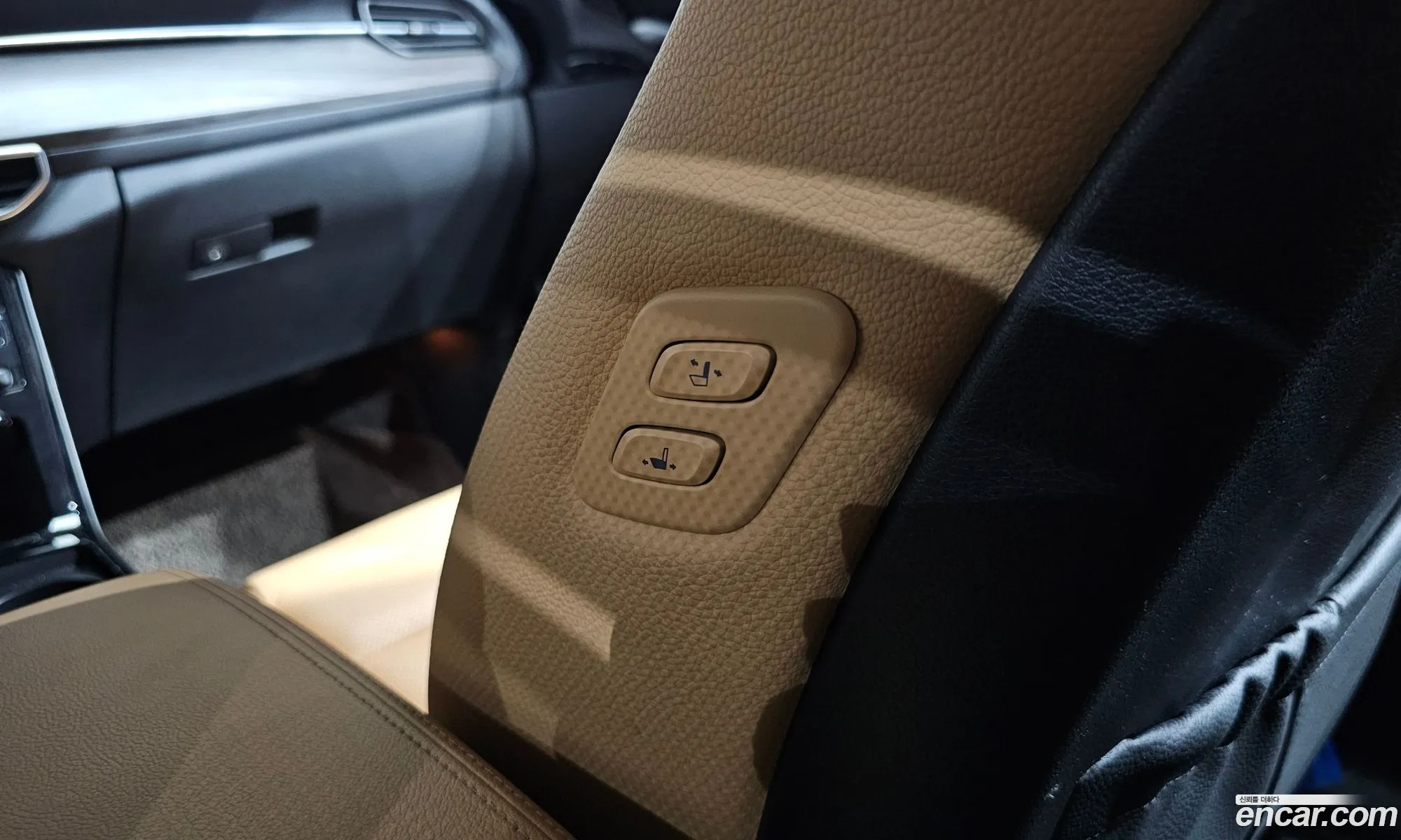 Kia K7 Premier 2020 — 24