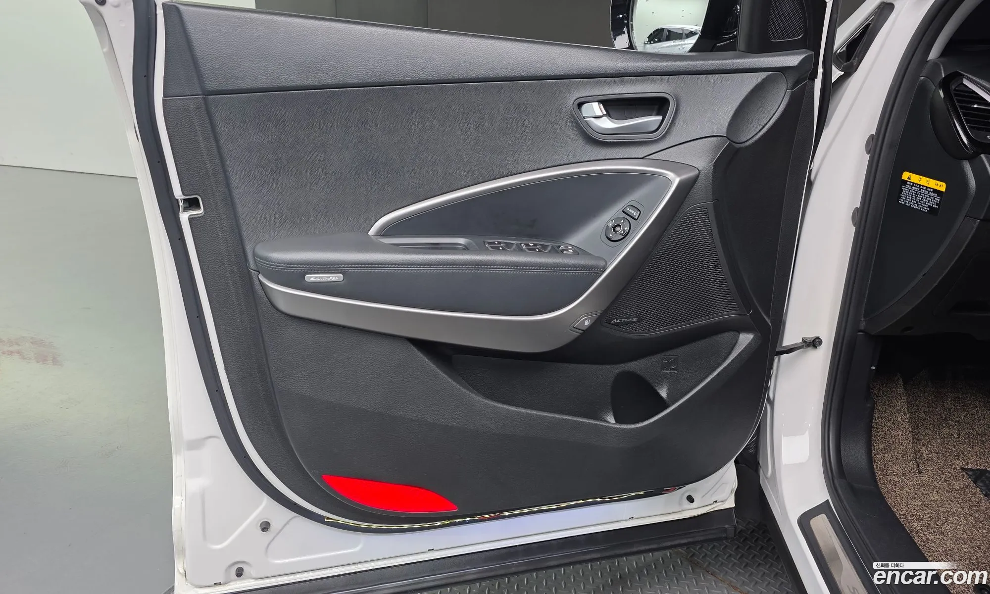 Hyundai Santa Fe DM 2013 — 28