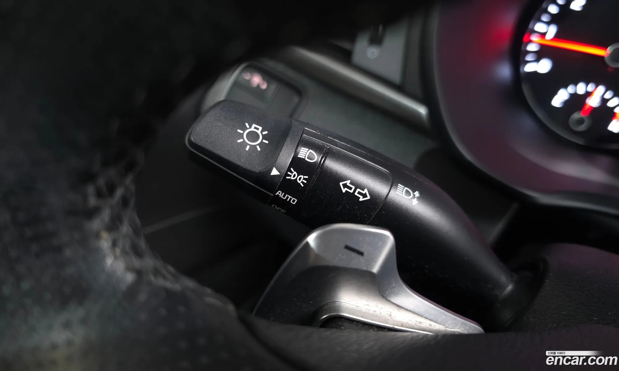 Kia K5 2018 KNAGS411BJA235720 — 28