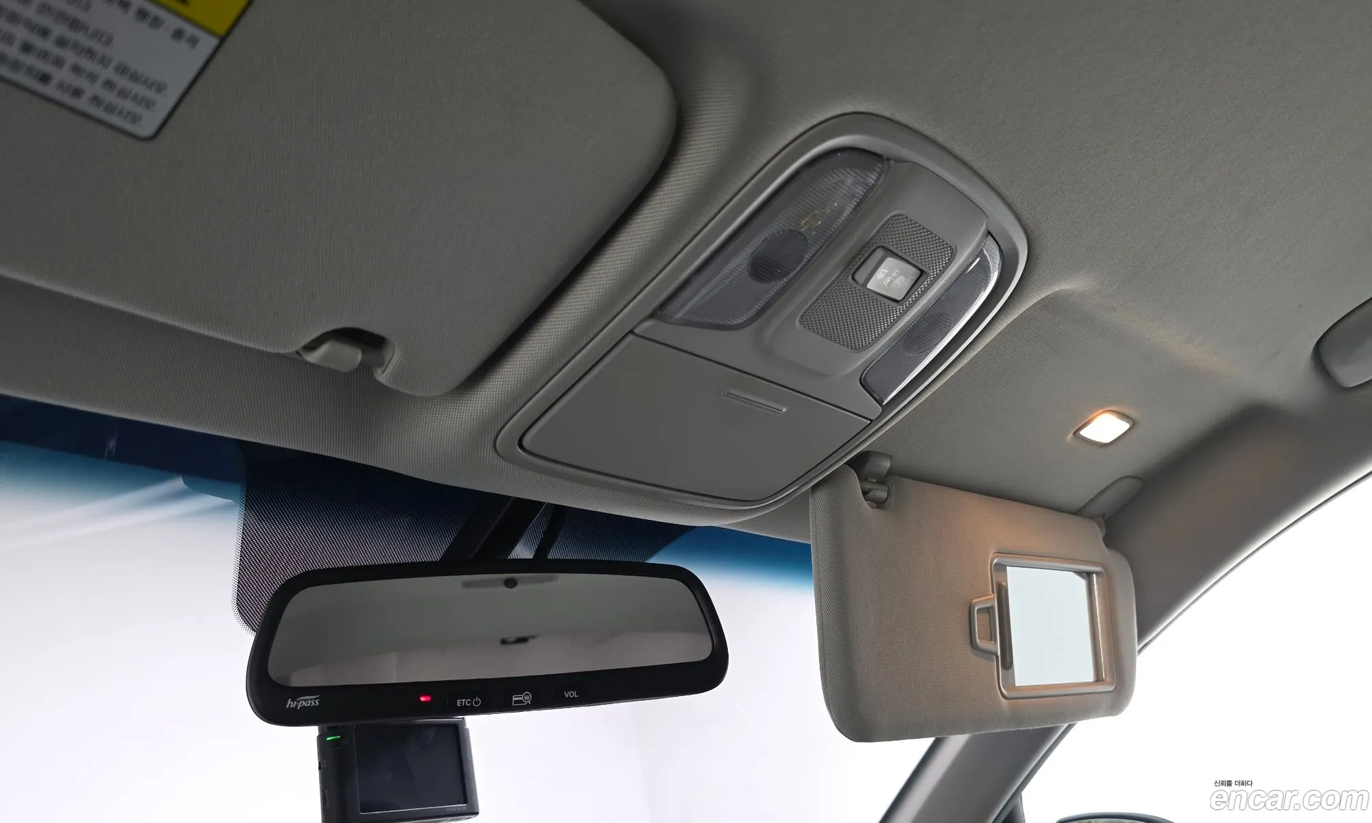 Kia K5 2018 KNAGS411BJA235720 — 8