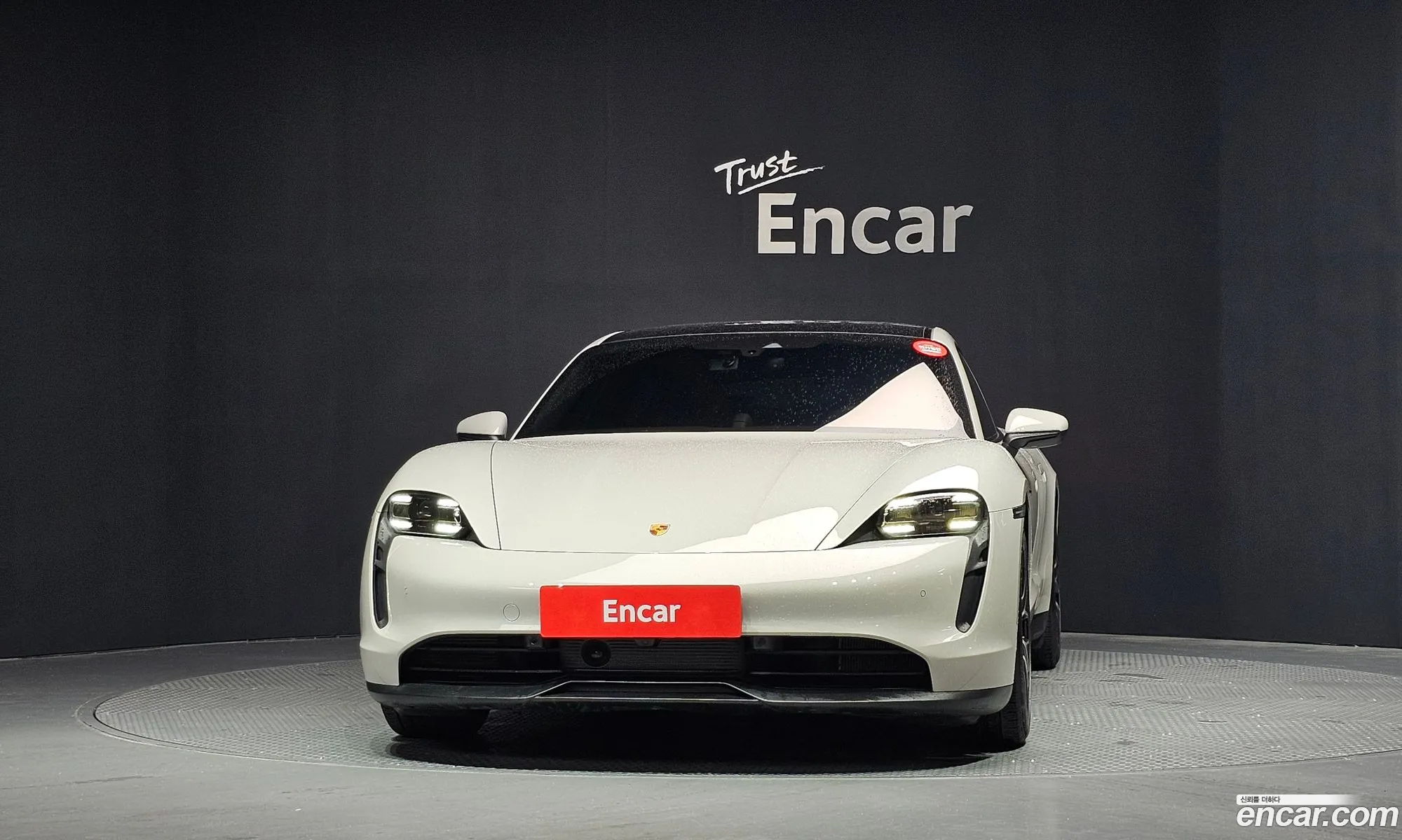 Porsche Taycan 2023 — 15