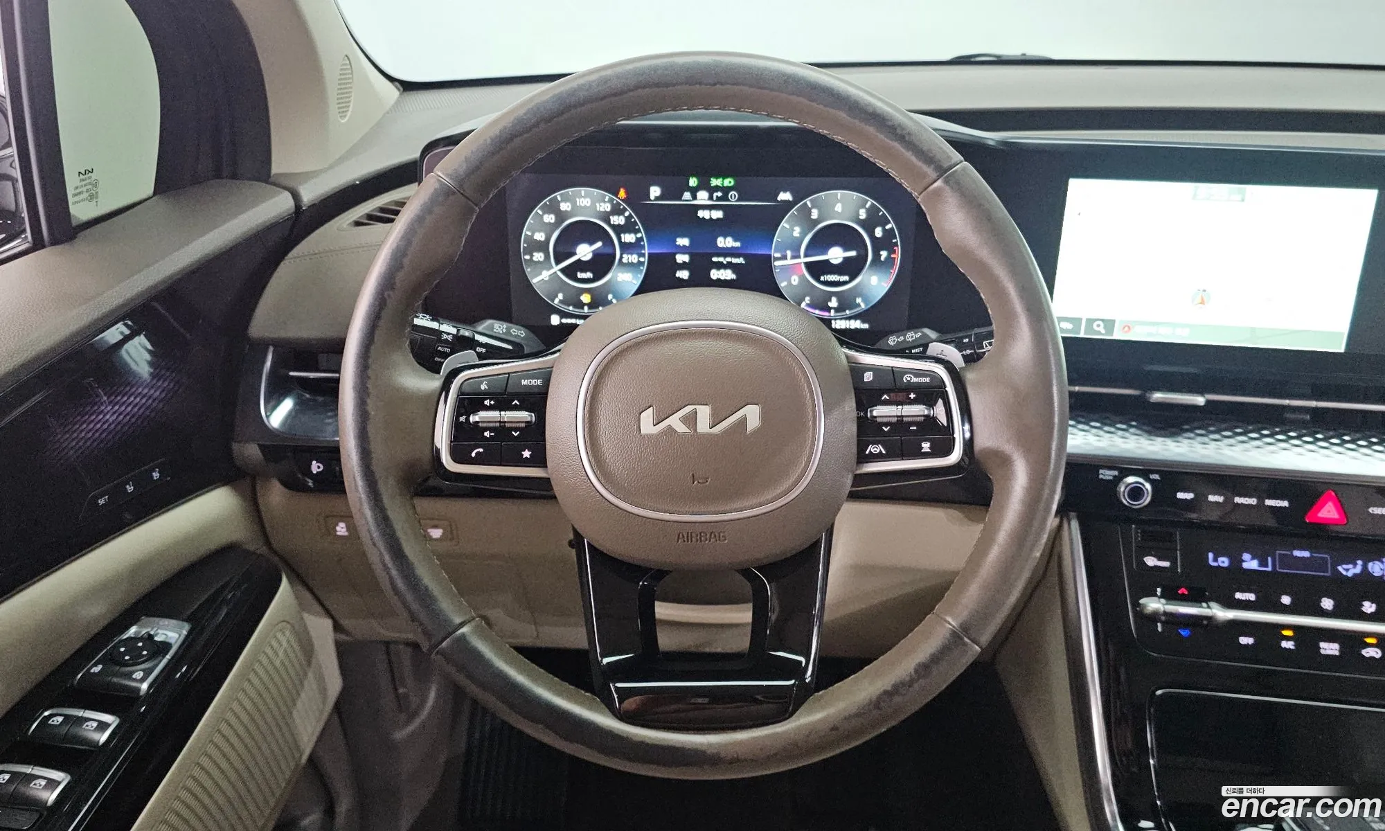 Kia Carnival 2022 — 20
