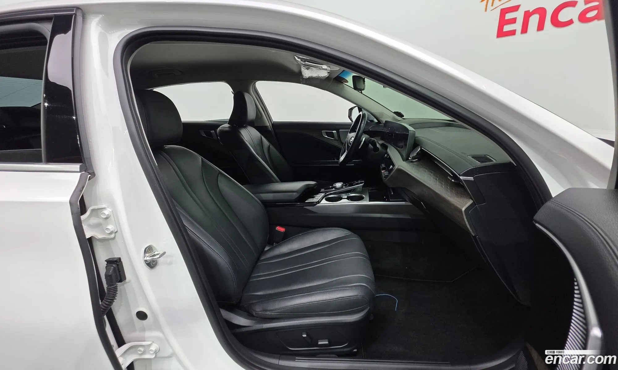 Kia K8 2021 — 6