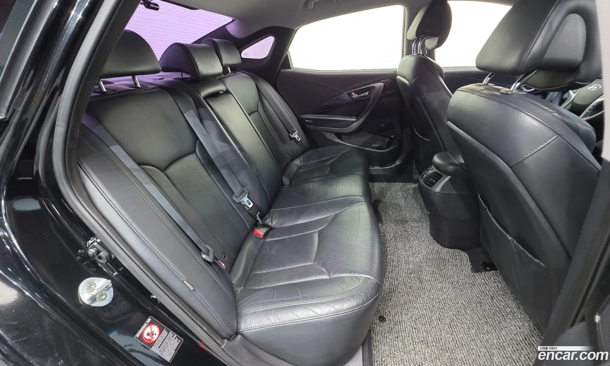 Hyundai Grandeur HG 2015 — 18