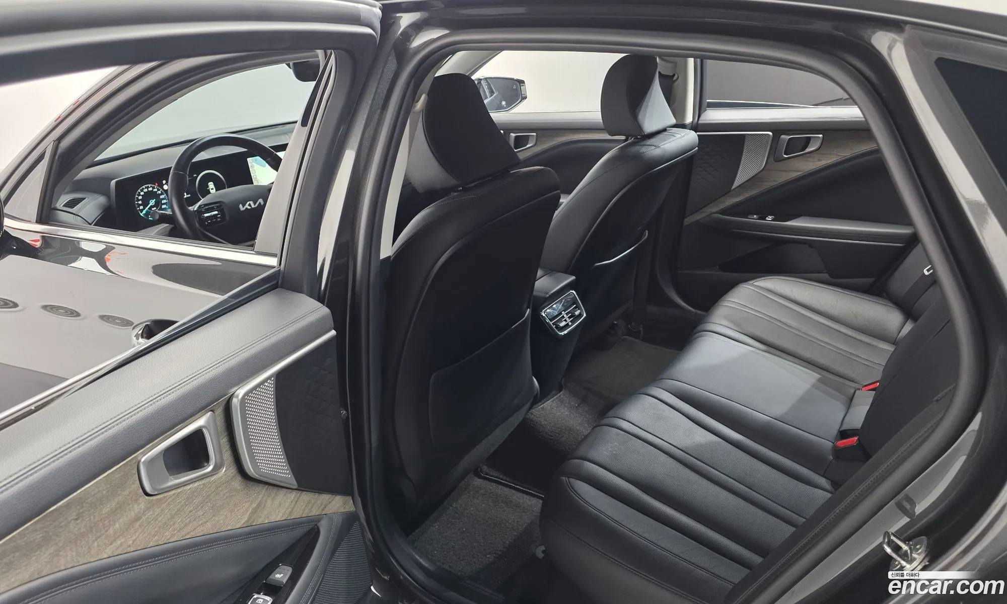 Kia K8 2022 — 7