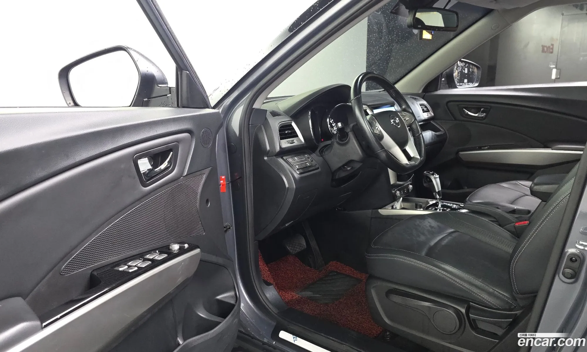 KG Mobility (SsangYong) Tivoli 2016 — 2