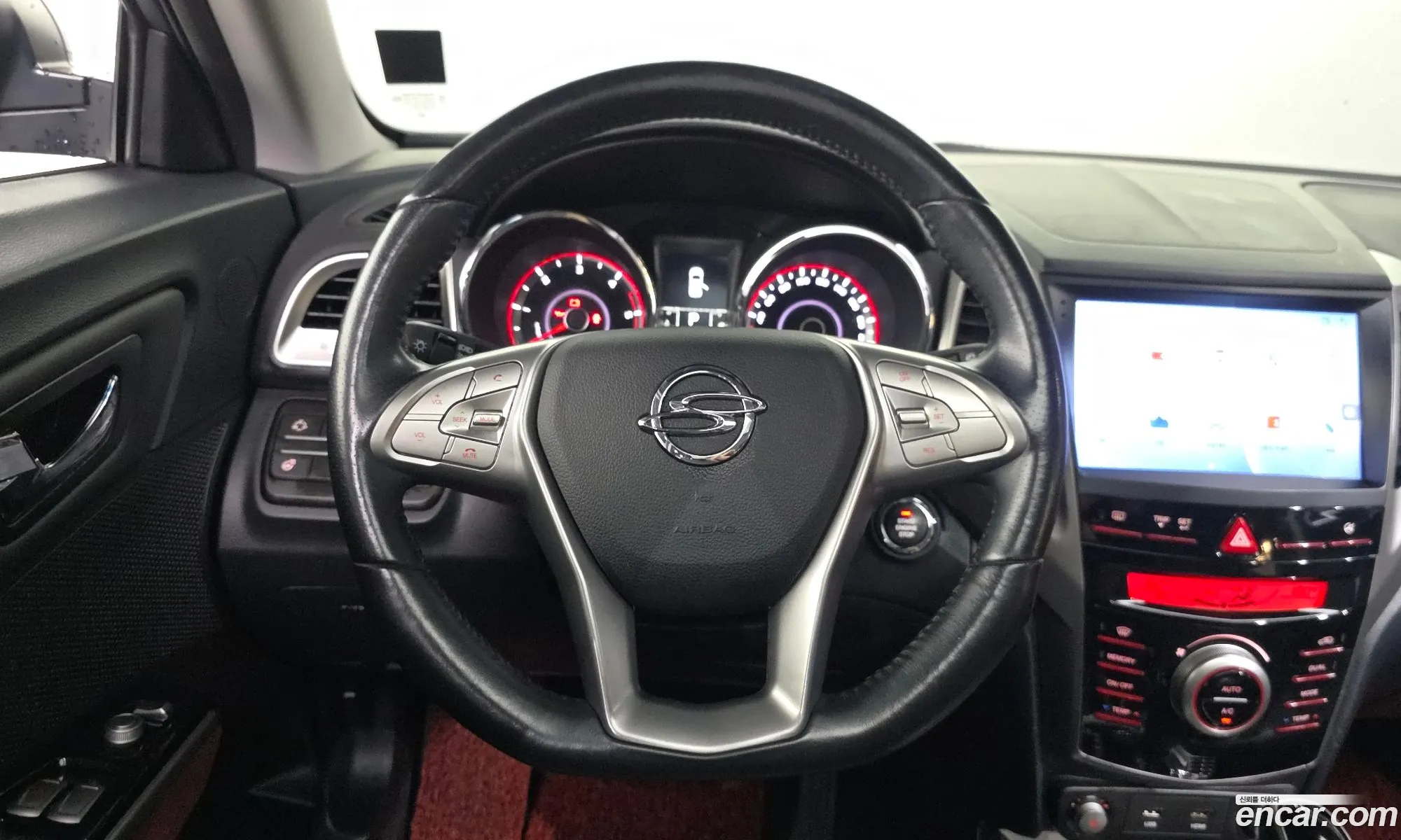 KG Mobility (SsangYong) Tivoli 2016 — 6