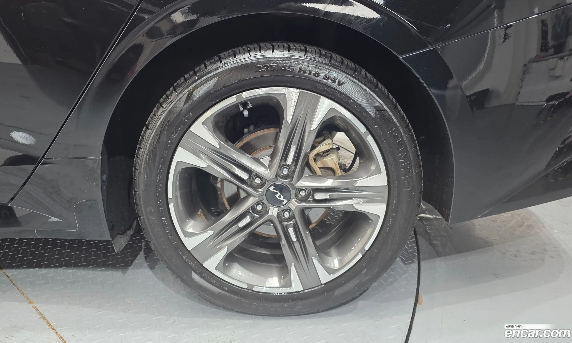 Kia K5 2023 — 5