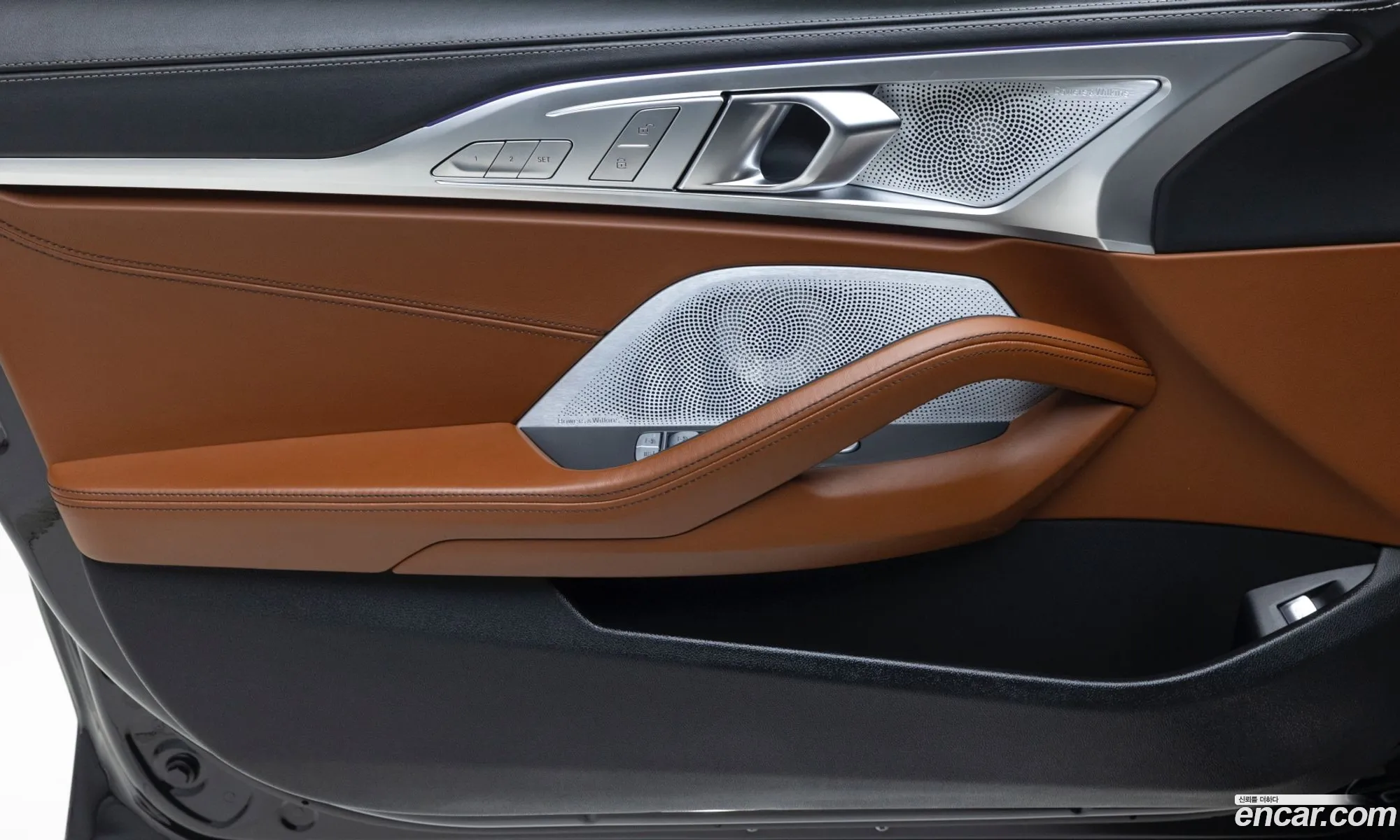 BMW 8 Series 2024 — 9