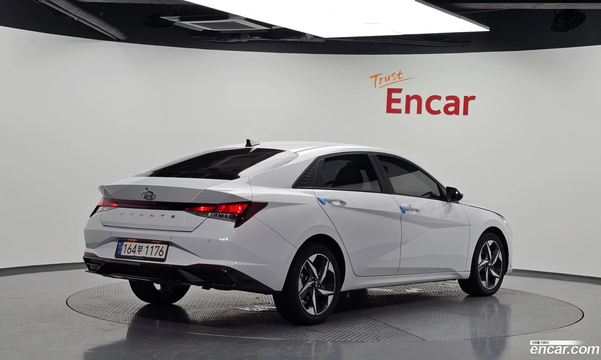 Hyundai Elantra 2022 KMHLM41EEPU485556 — 4
