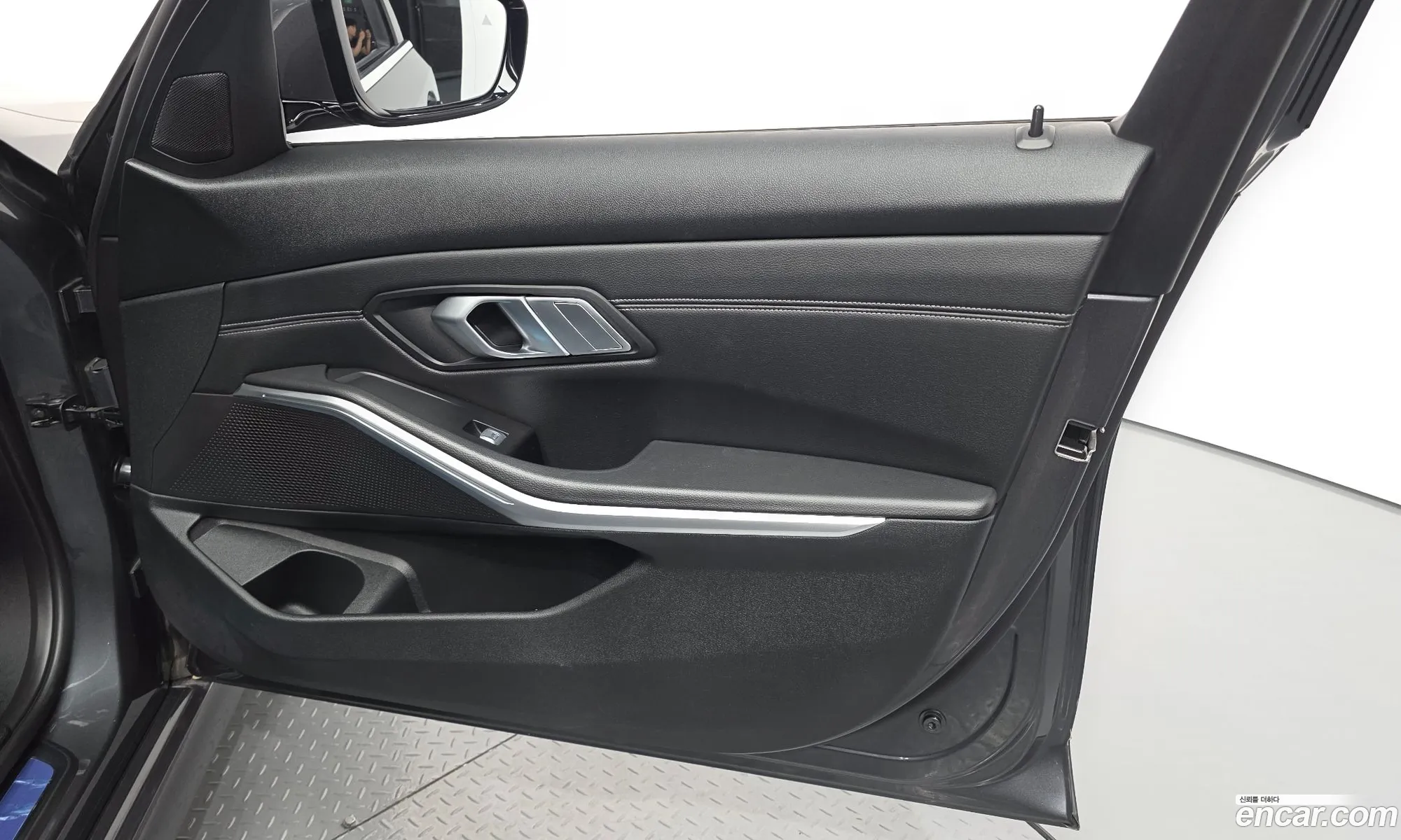 BMW 3 Series 2021 WBA5X5103MFL20202 — 30
