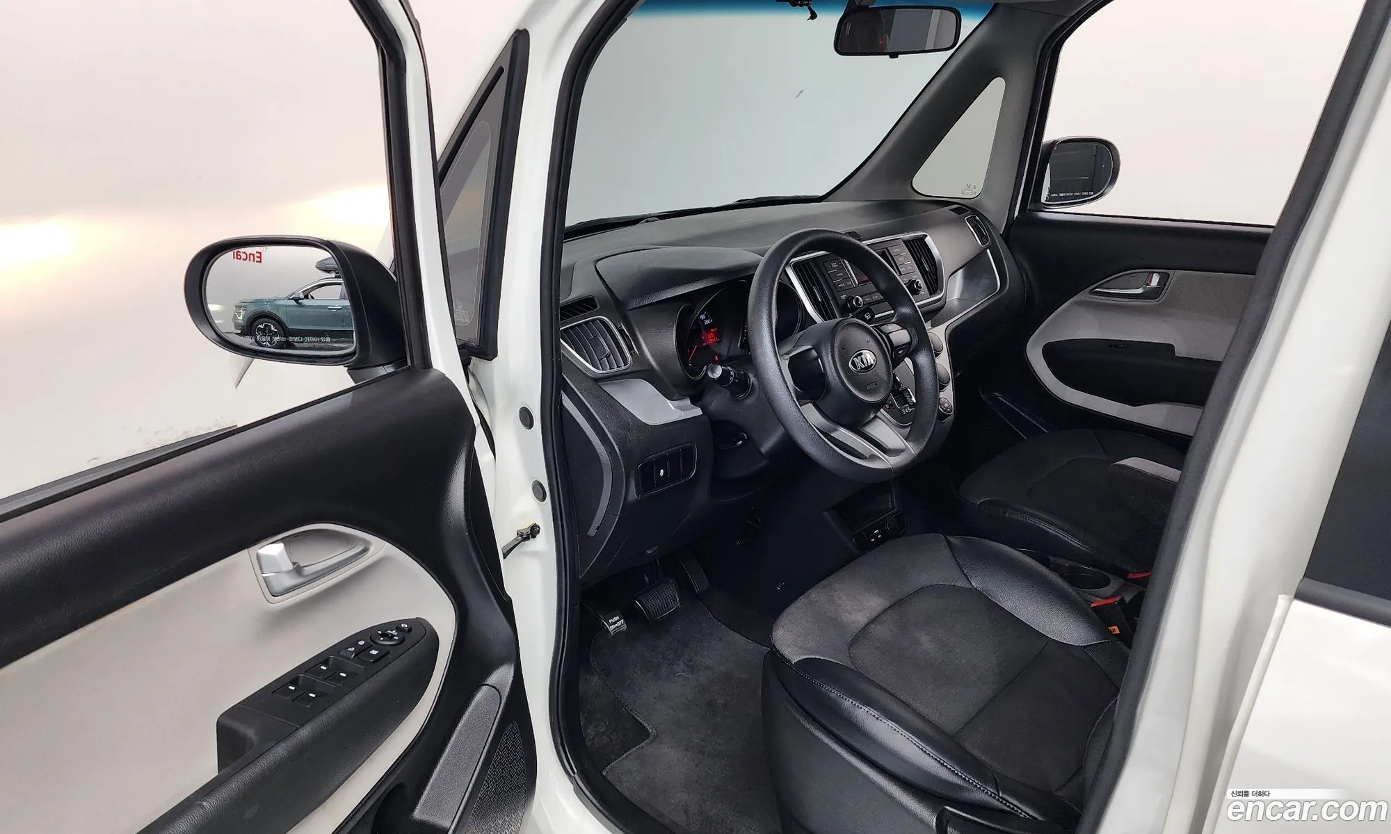Kia Ray 2019 KNACF911BKT212873 — 16