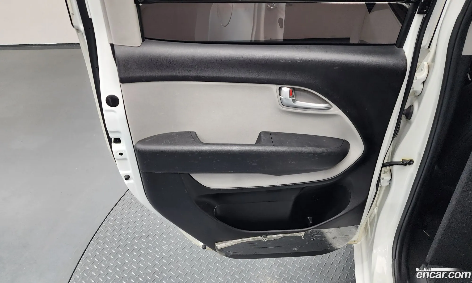 Kia Ray 2019 KNACF911BKT212873 — 27