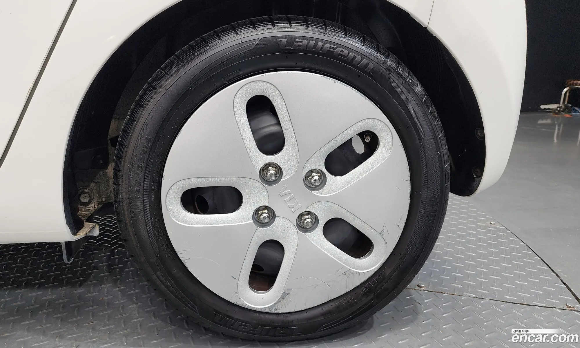 Kia Ray 2019 KNACF911BKT212873 — 6
