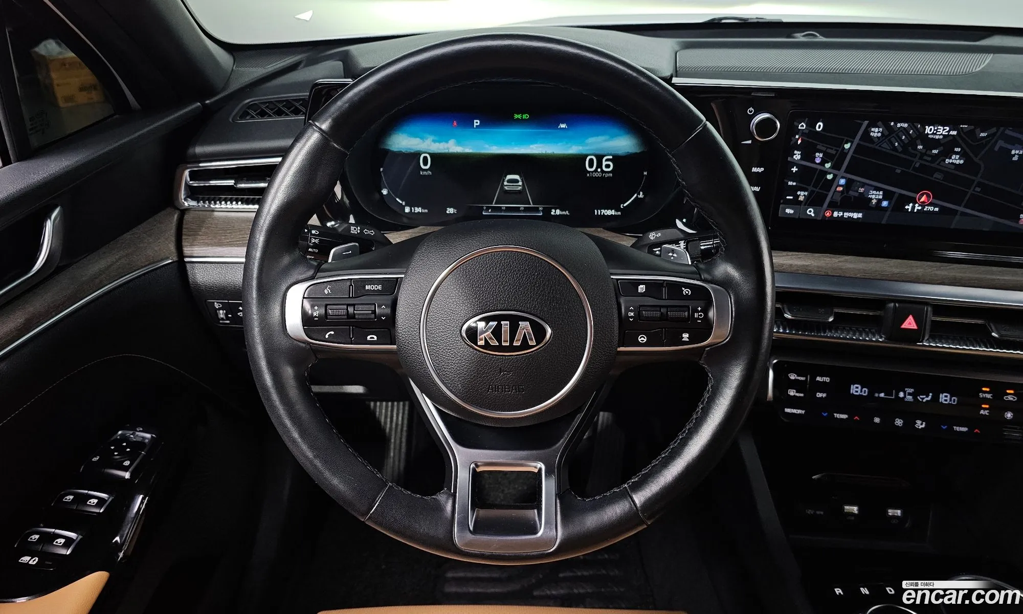 Kia K5 2020 KNAG341ABLA038225 — 2