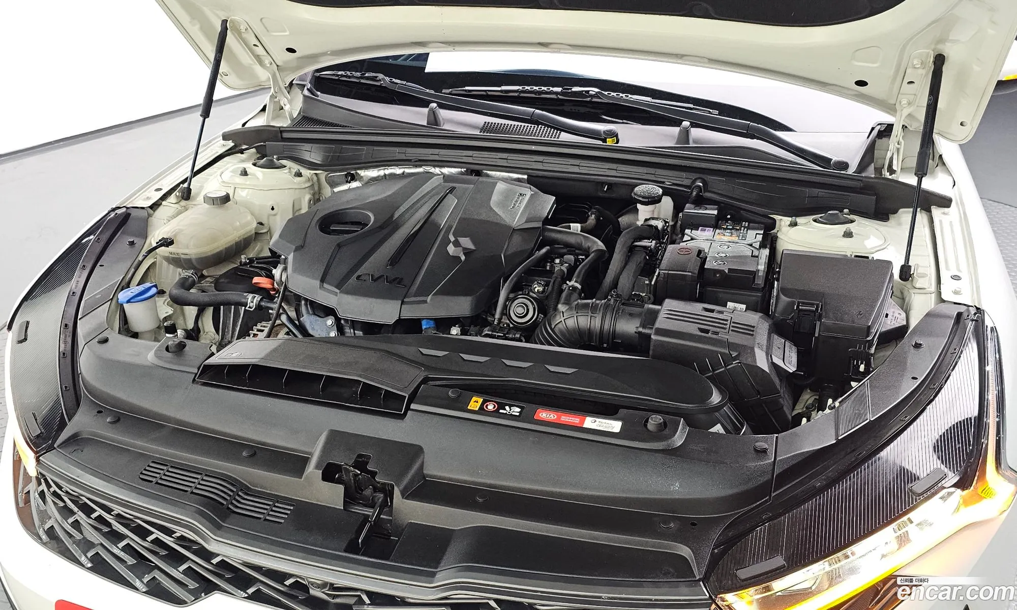 Kia K5 2020 KNAG341ABLA038225 — 5