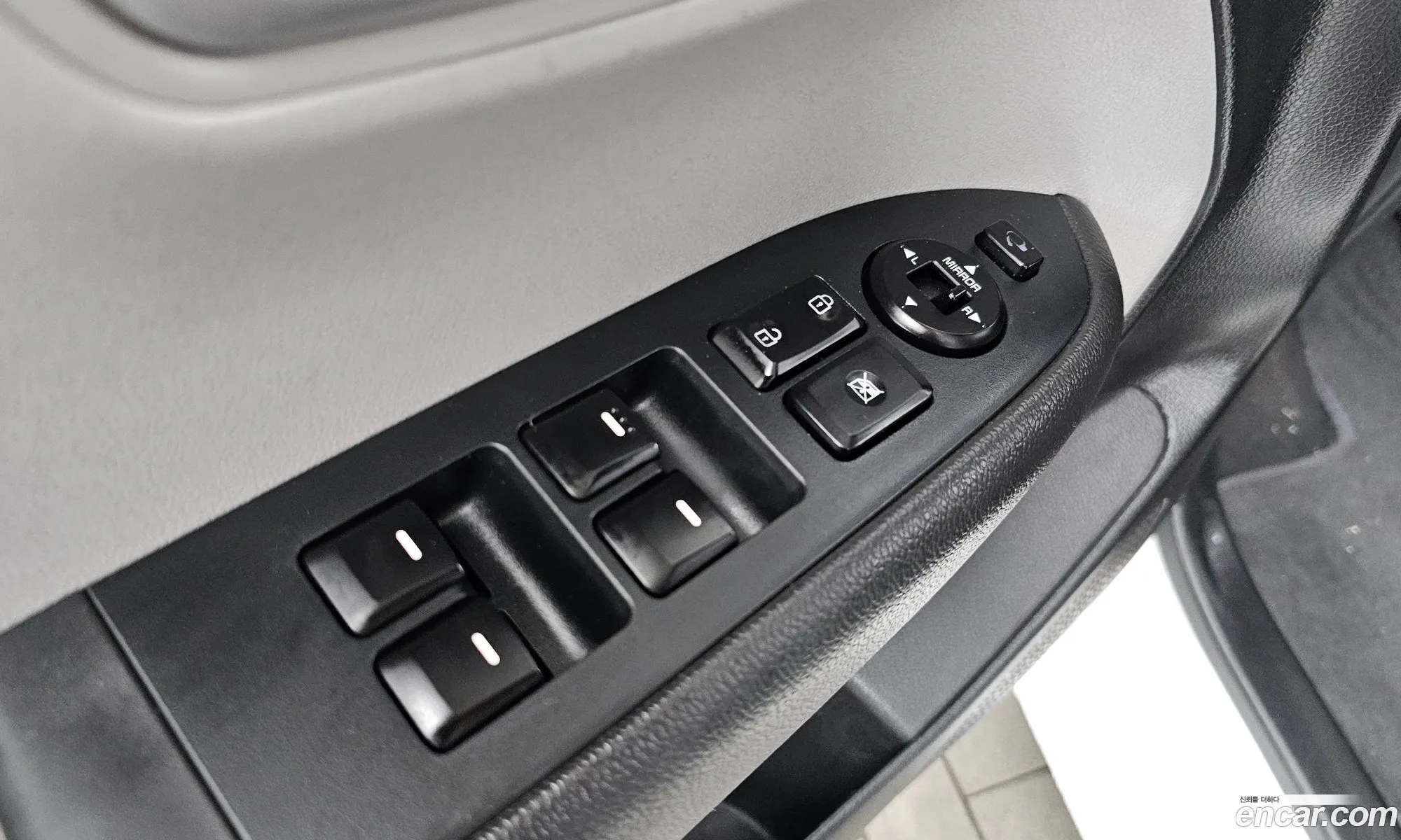 Kia Ray 2021 KNACF911BMT271425 — 9