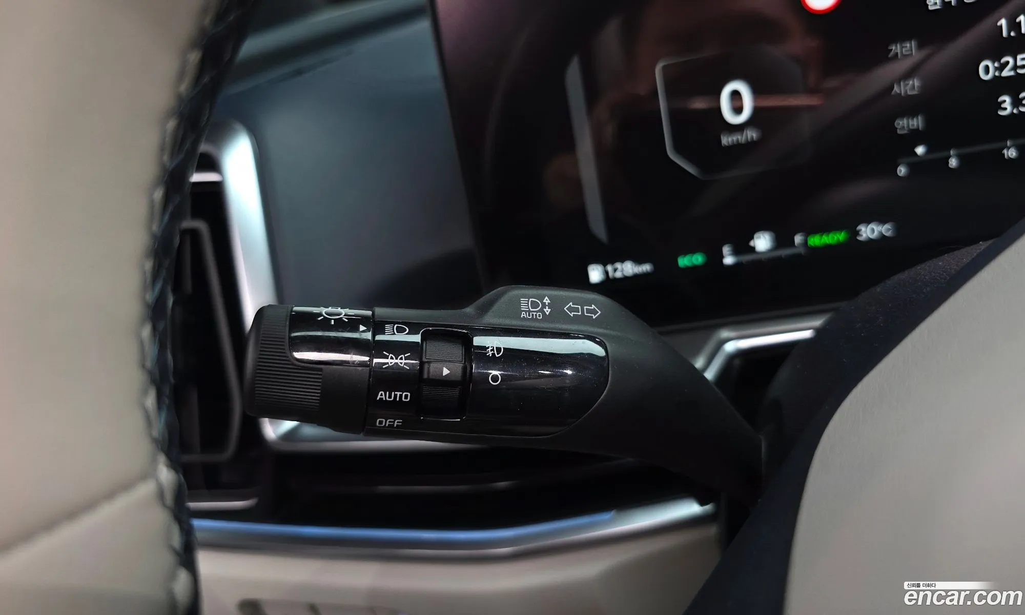 Kia Sorento 2025 — 26
