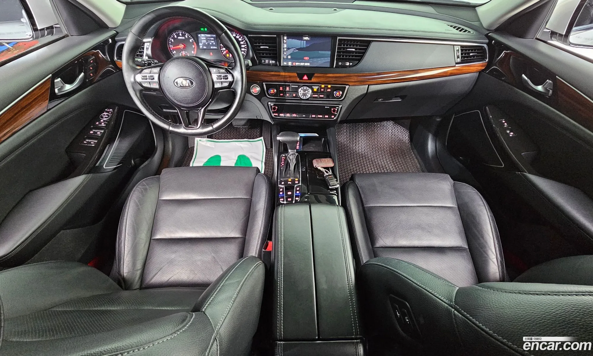 Kia K7 2016 — 11