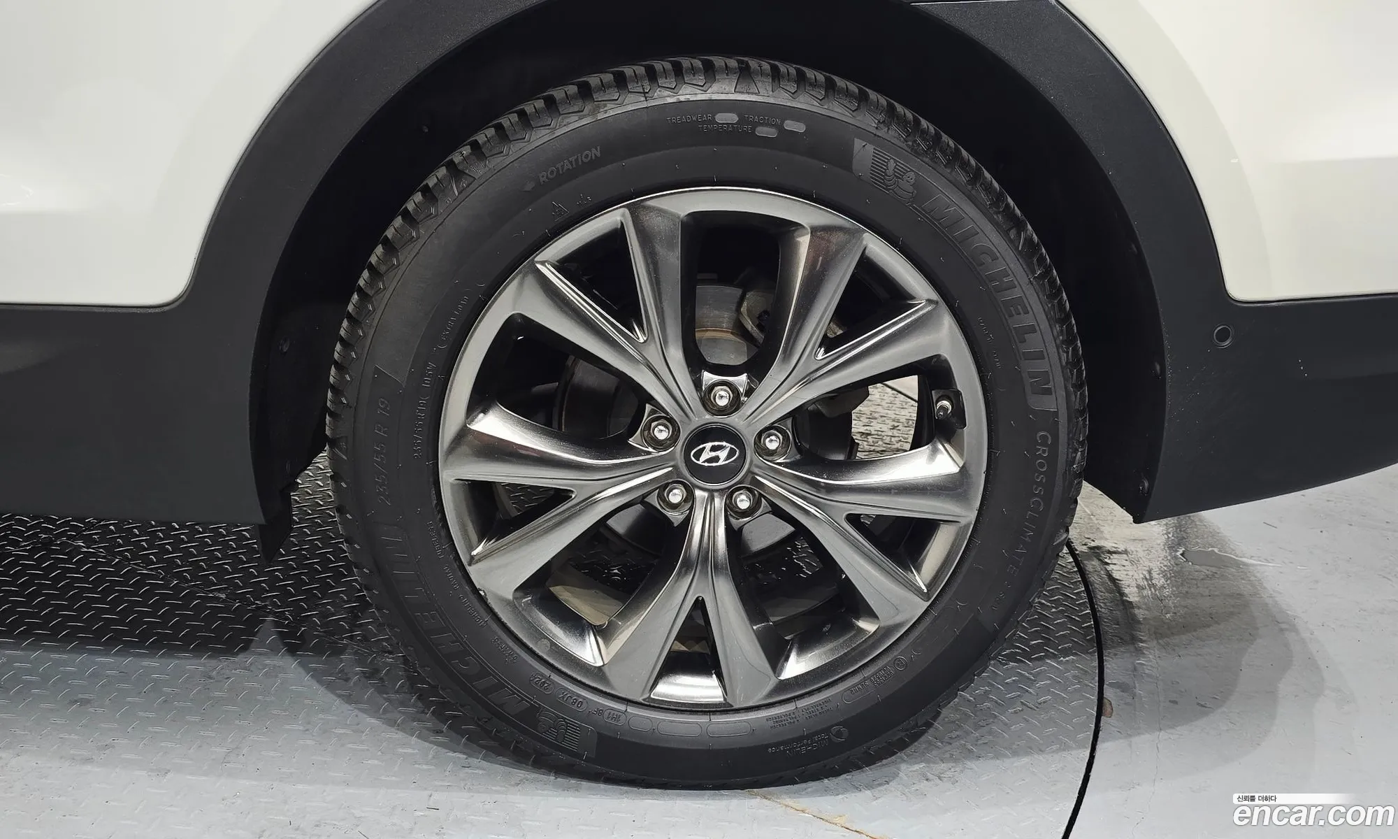 Hyundai Santa Fe the Prime 2016 KMHSW81XBGU678973 — 17