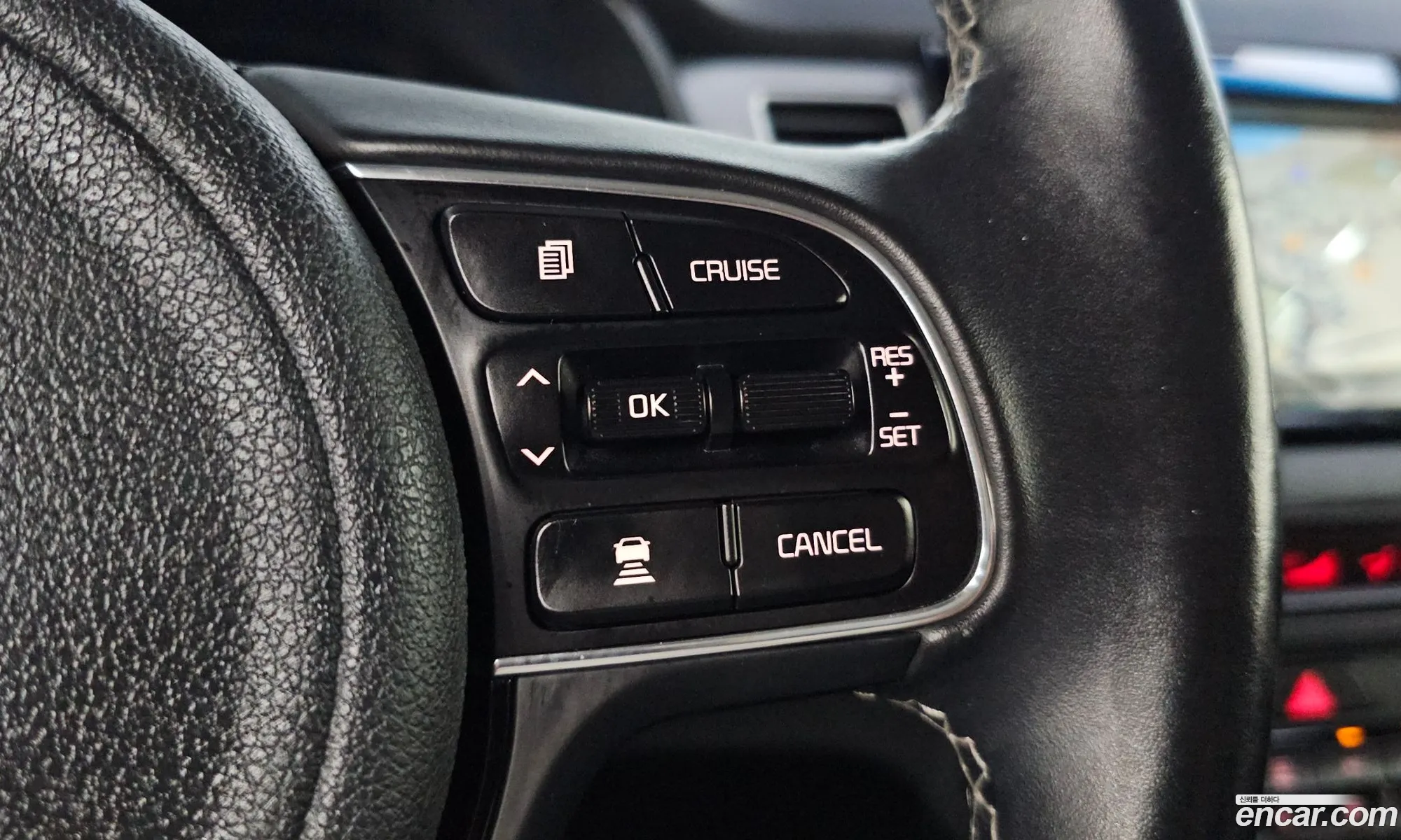 Kia Niro 2017 KNACB81CGHA057597 — 30