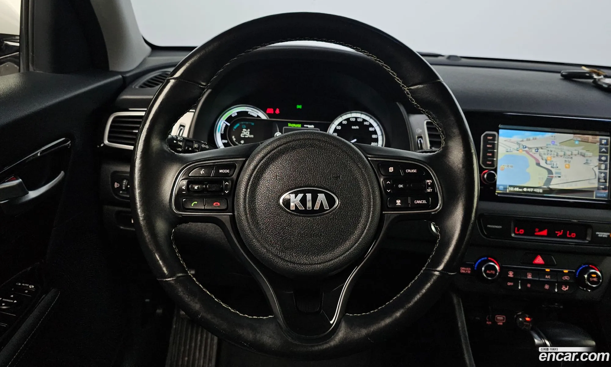 Kia Niro 2017 KNACB81CGHA057597 — 2