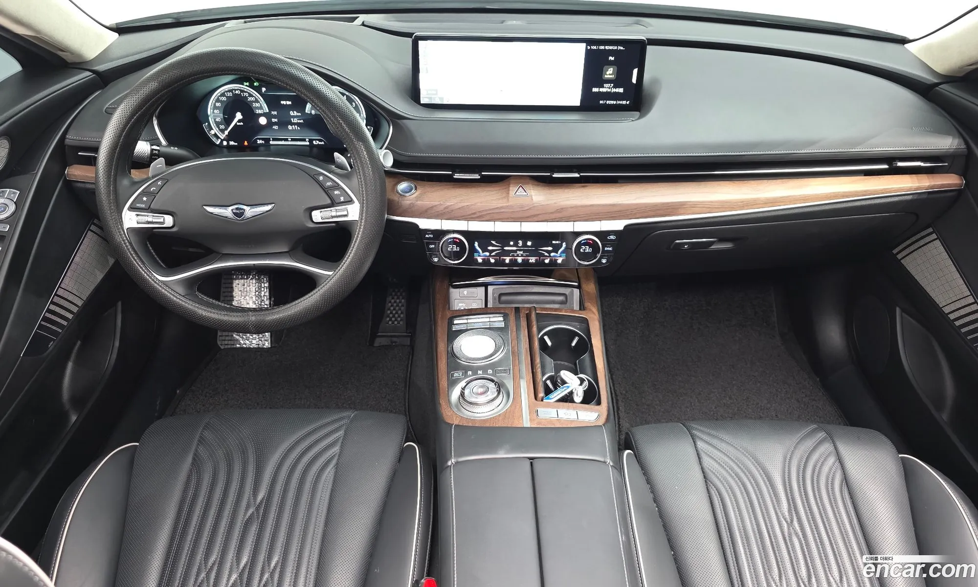 Genesis G80 2022 KMTGB41CDNU154940 — 6