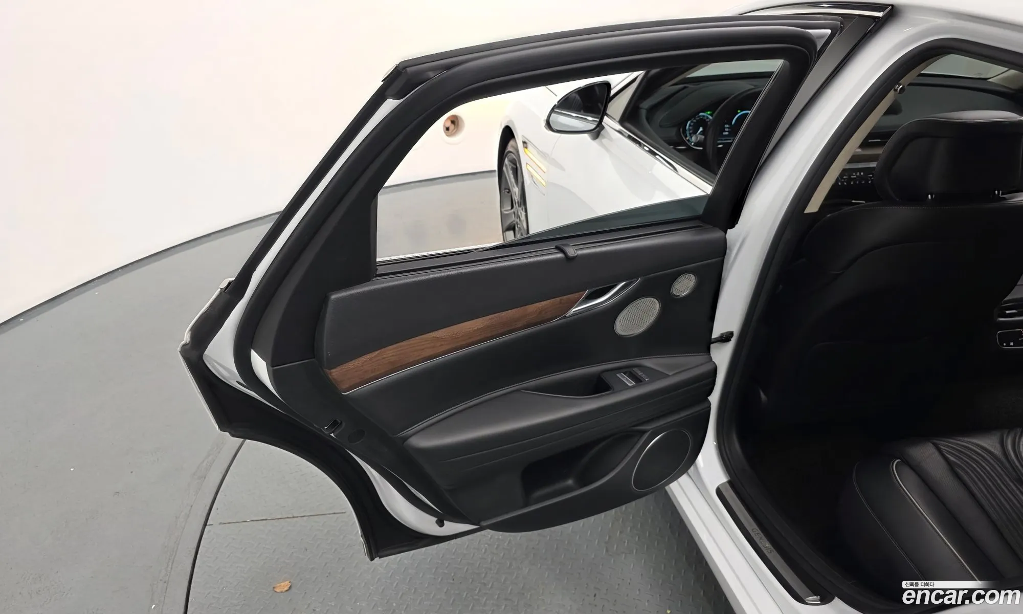 Genesis G80 2022 KMTGB41CDNU154940 — 20