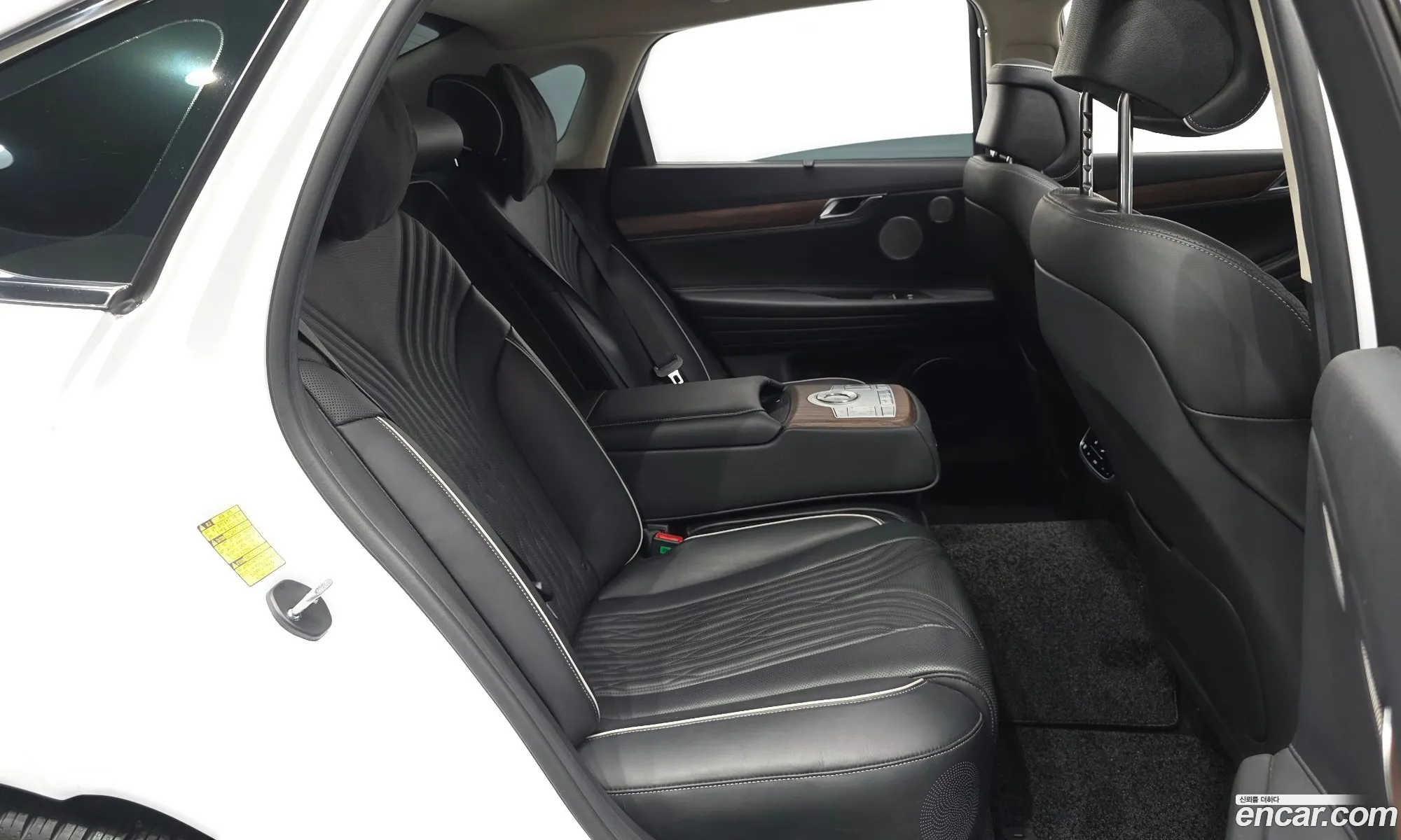 Genesis G80 2022 KMTGB41CDNU154940 — 11