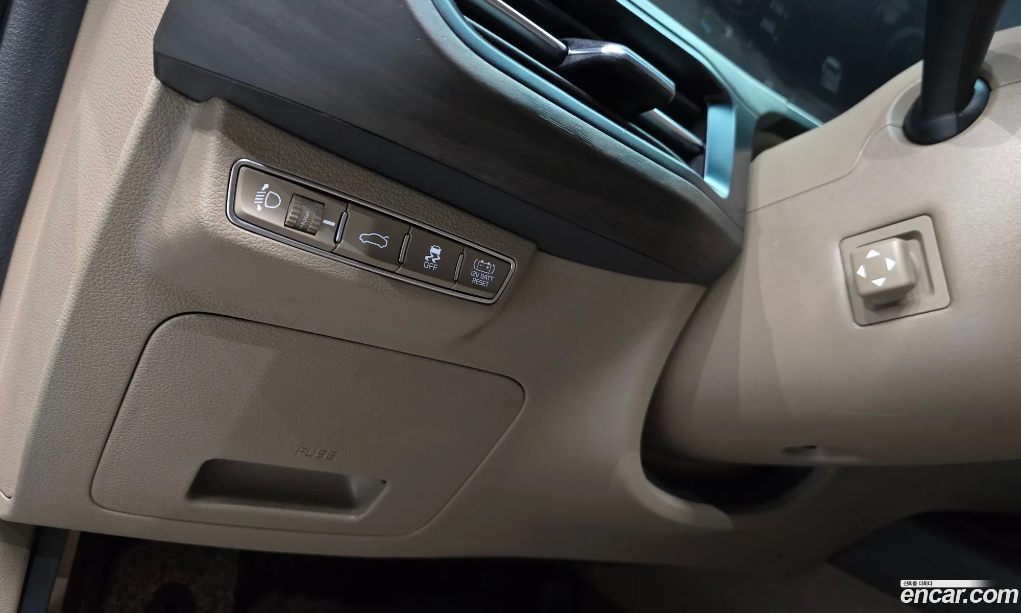 Kia K8 Hybrid 2022 KNAM2411BNA021452 — 23