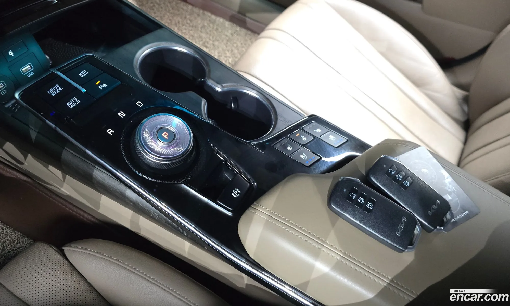 Kia K8 Hybrid