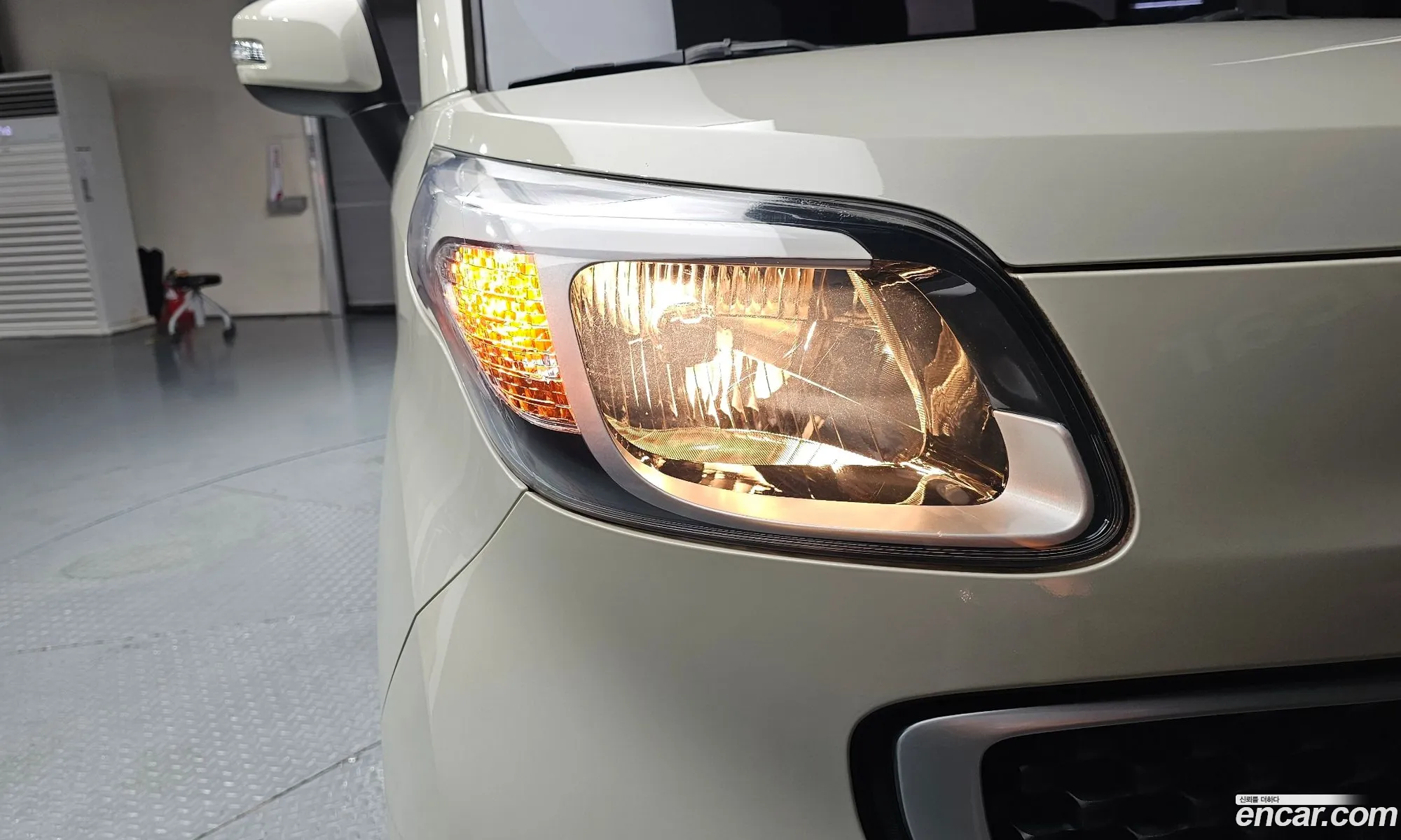 Kia Ray 2017 KNACJ811BHT172667 — 3