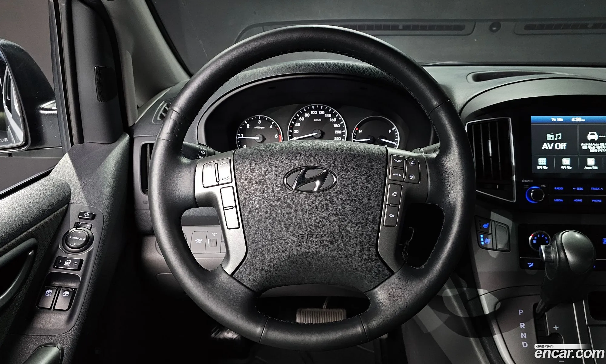 Hyundai Grand Starex 2020 — 20