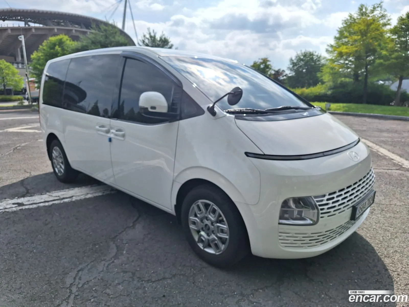 Hyundai Staria 2025 — 4