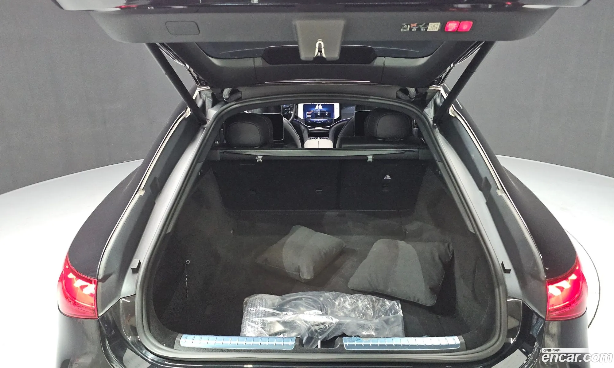 Mercedes-Benz EQS V297 2023 — 6