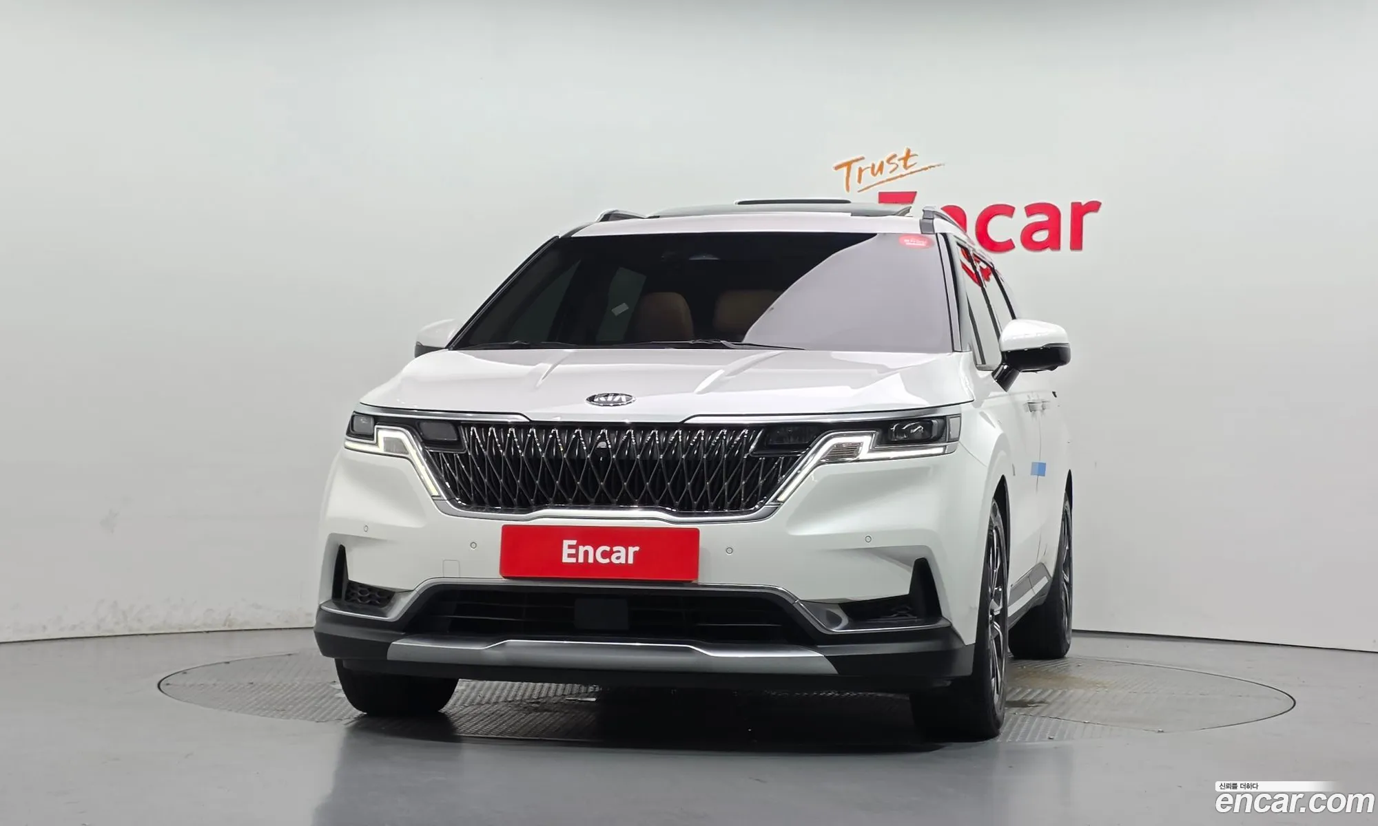Kia Carnival 2021 KNANC81BBMS127830 — 4