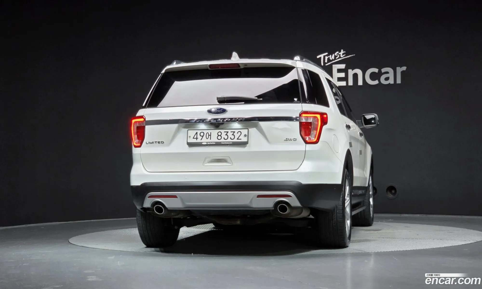Ford Explorer 2017 1FM5K8F8XHGC71724 — 13