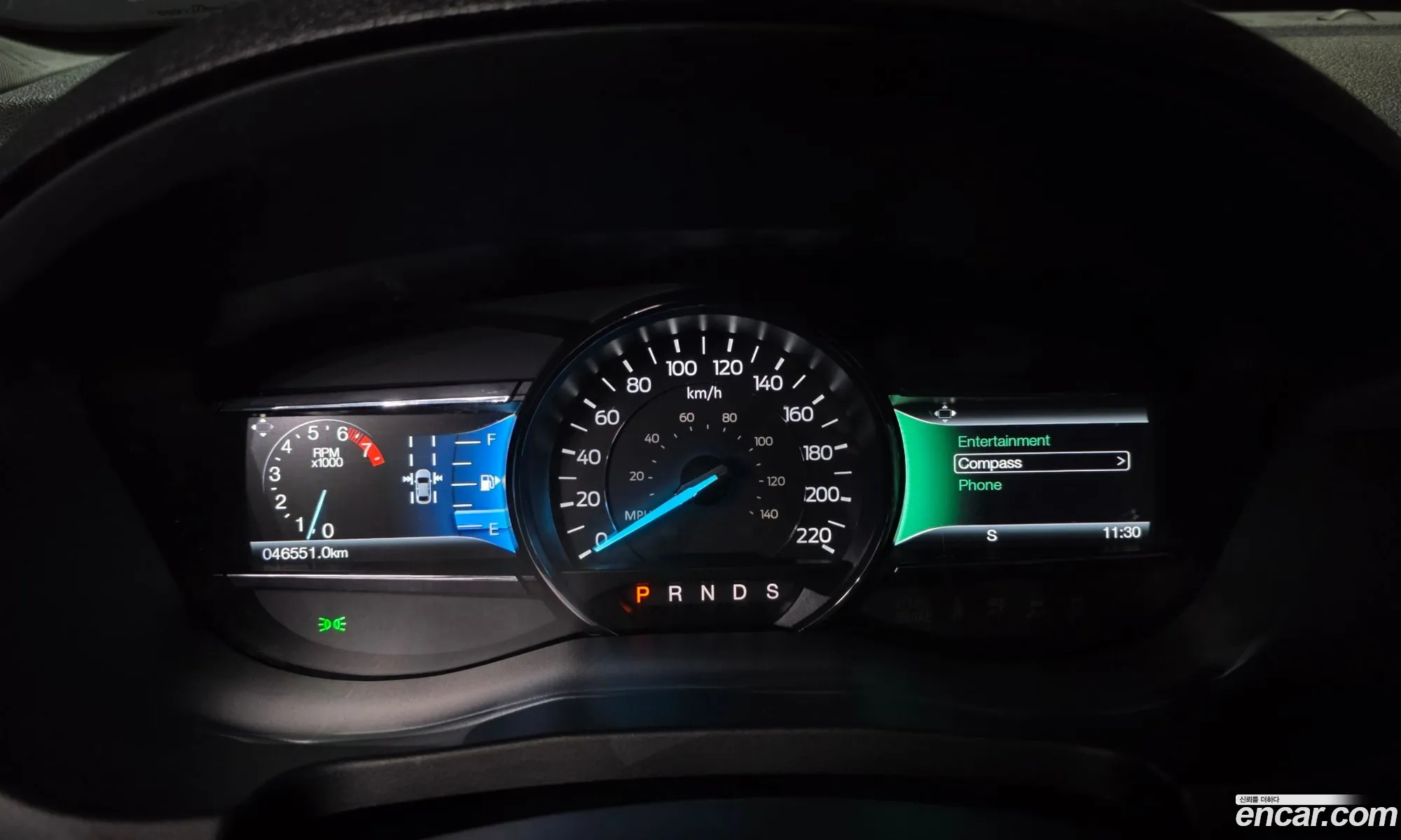 Ford Explorer 2017 1FM5K8F8XHGC71724 — 17