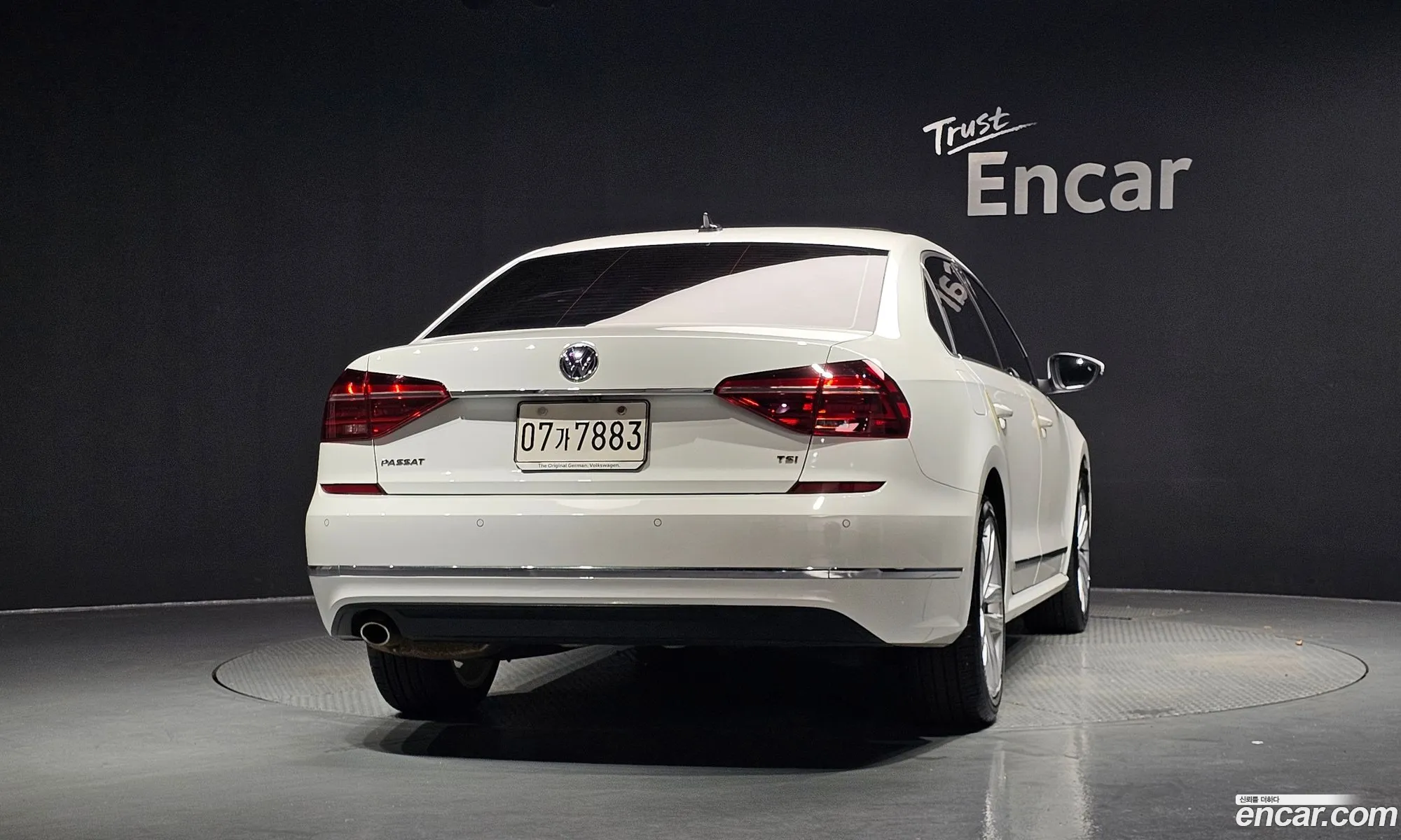 Volkswagen Passat 2018 — 9