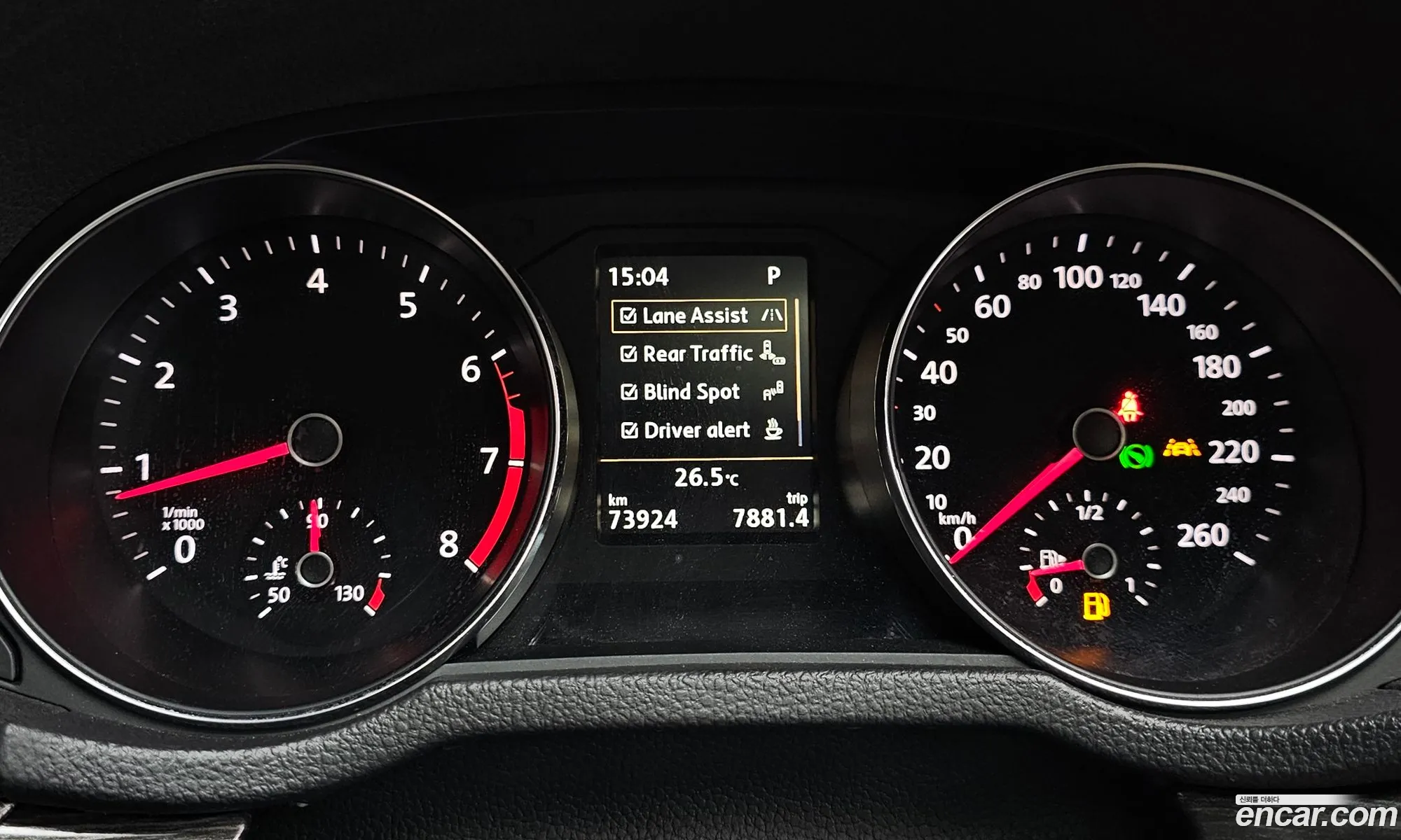 Volkswagen Passat 2018 — 16