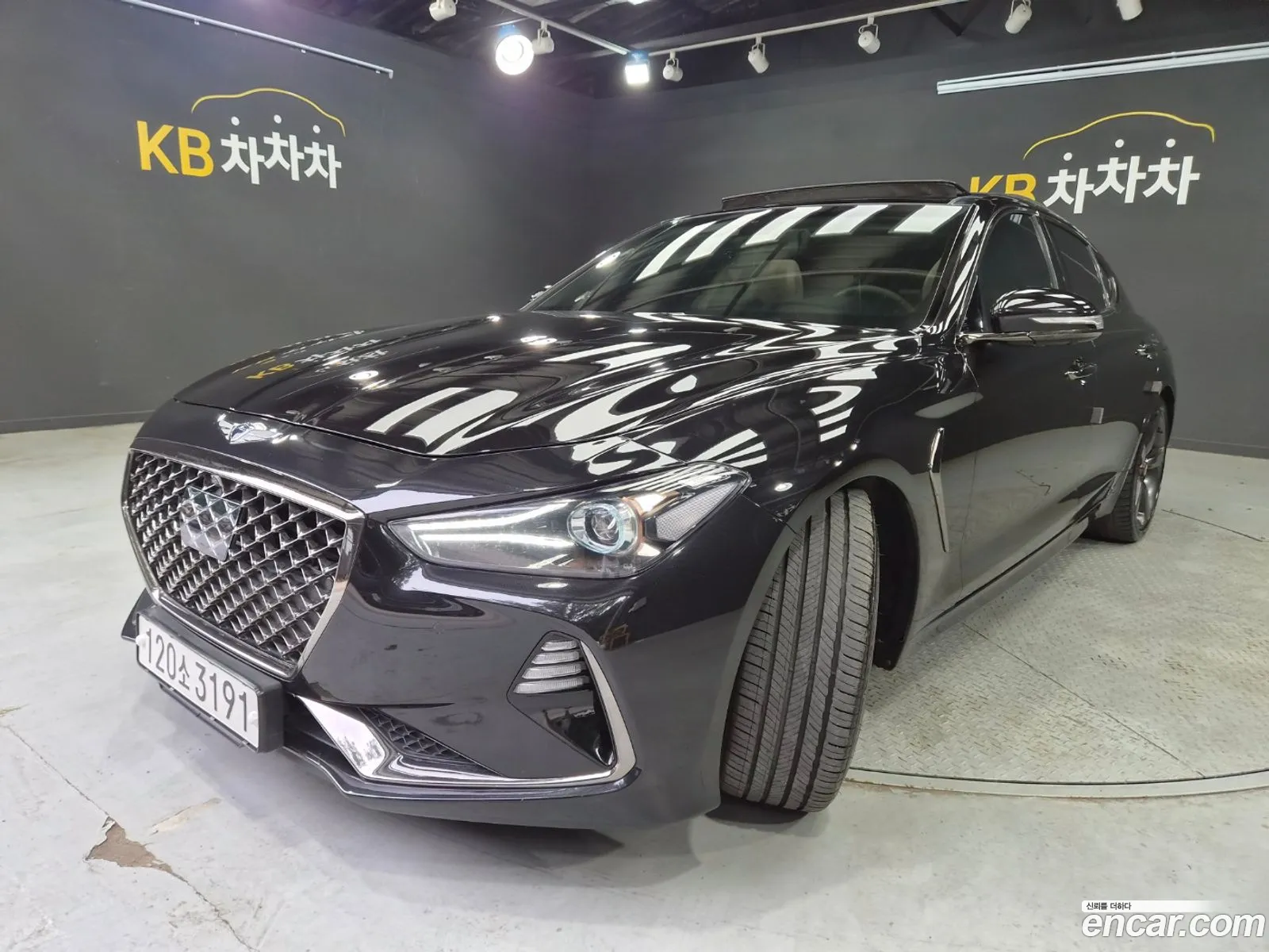 Genesis G70 2018 — 13
