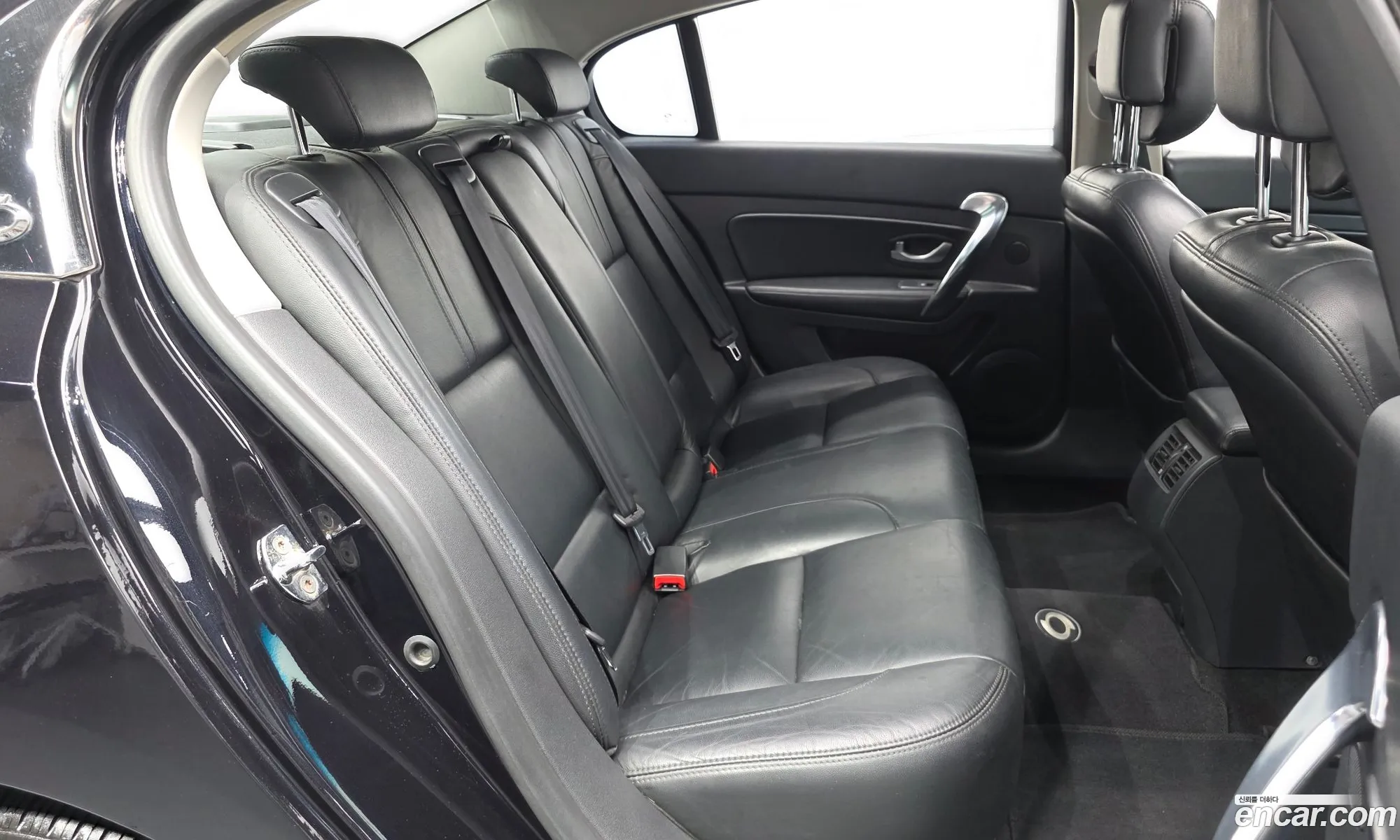 Renault Korea (Samsung) SM5 2011 KNMA4C2BMBP079904 — 4