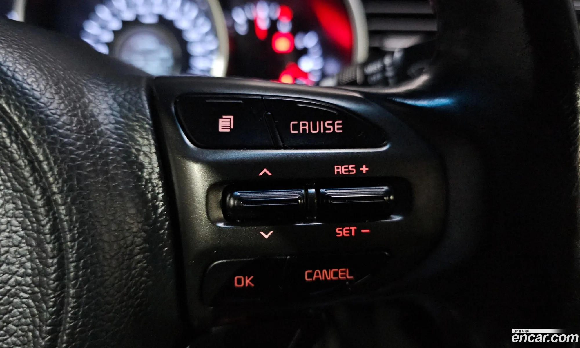 Kia K5 2015 KNAGM419BFA600373 — 30
